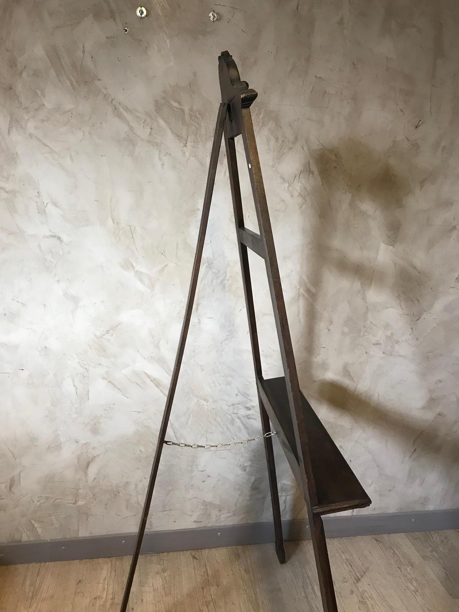 Early 20th Century French Walnut Easel, 1900s In Good Condition For Sale In LEGNY, FR