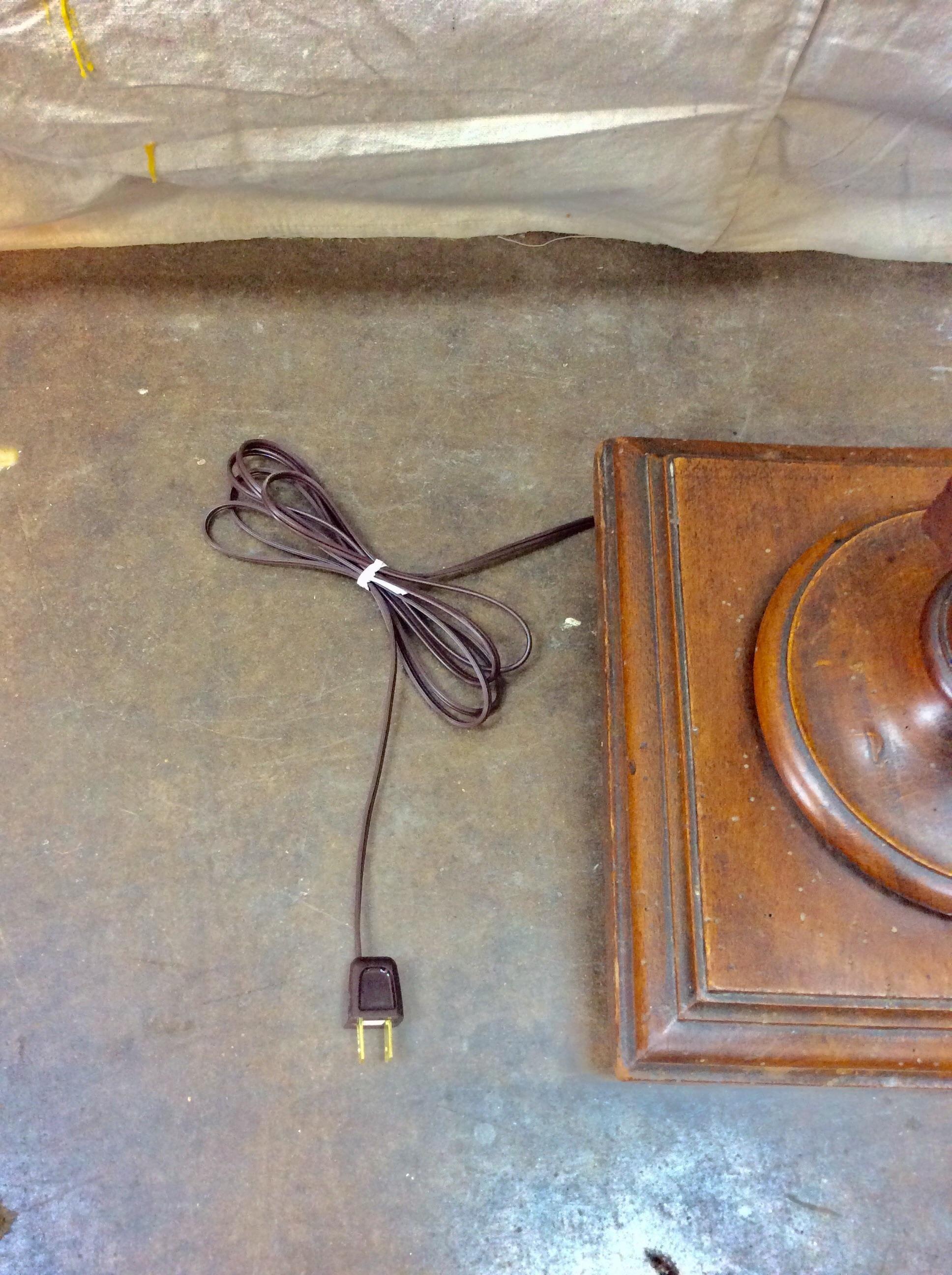 Early 20th Century French Walnut Floor Lamp 1