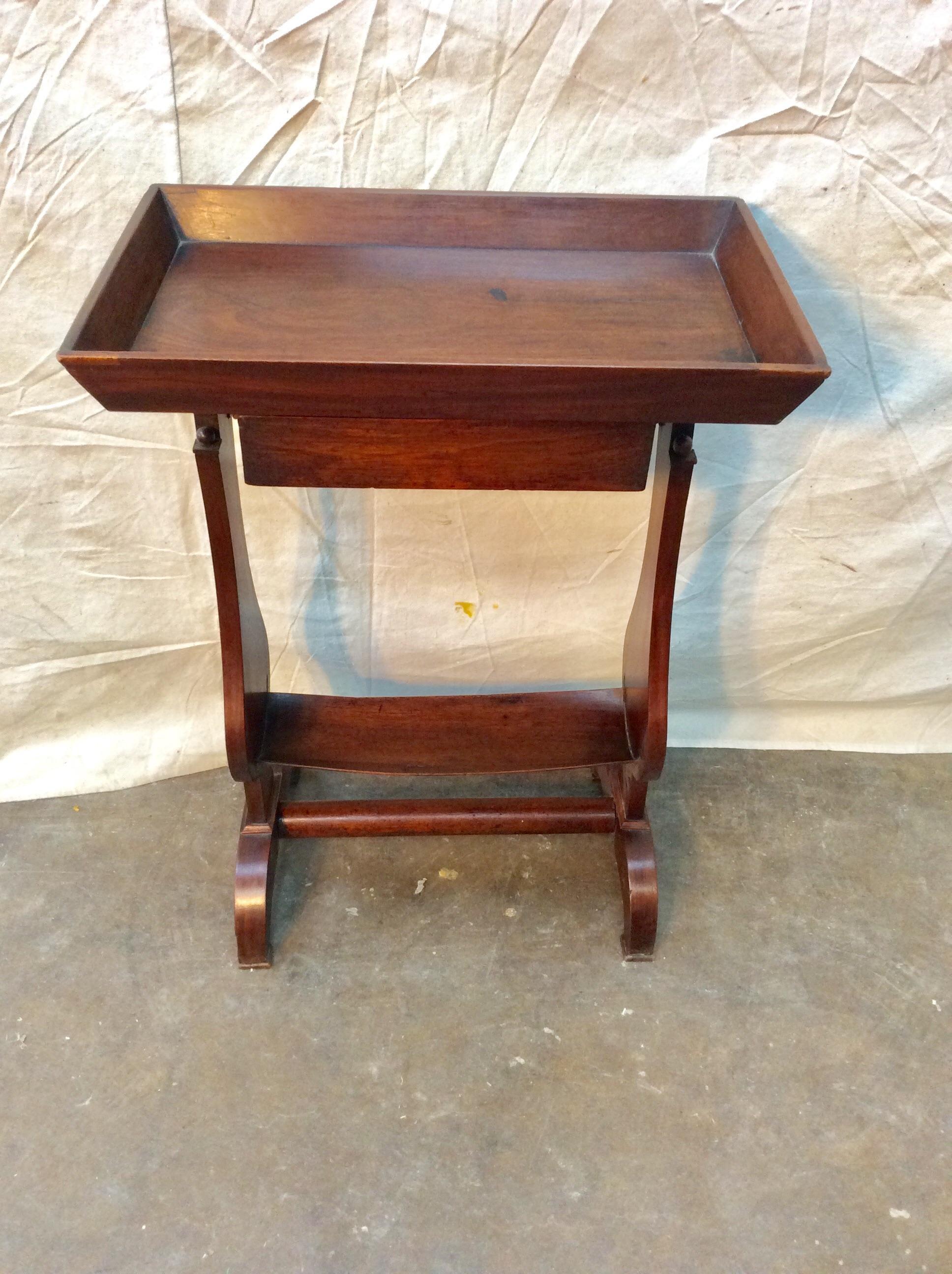 Early 20th Century French Walnut One Drawer Side Table For Sale 8