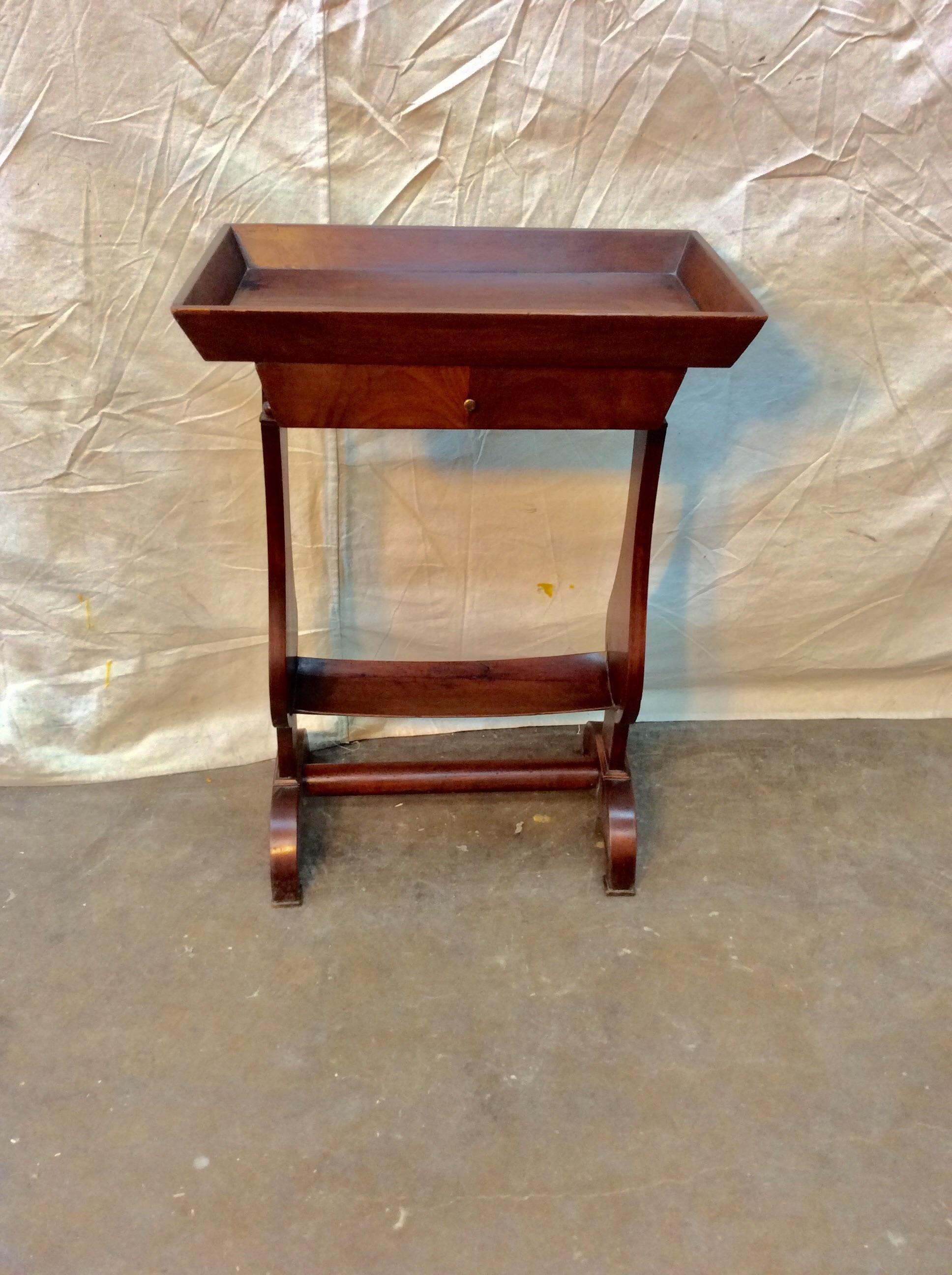 Early 20th Century French Walnut One Drawer Side Table For Sale 9