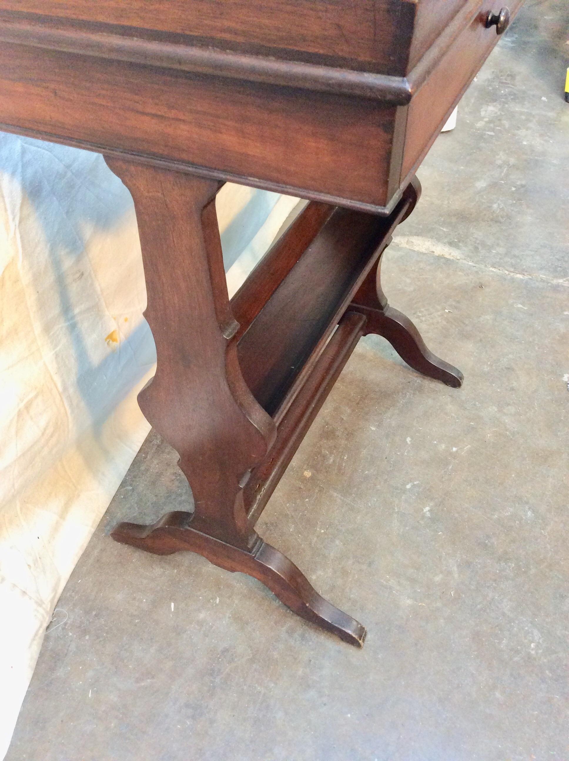 Early 20th Century French Walnut One Drawer Side Table For Sale 5