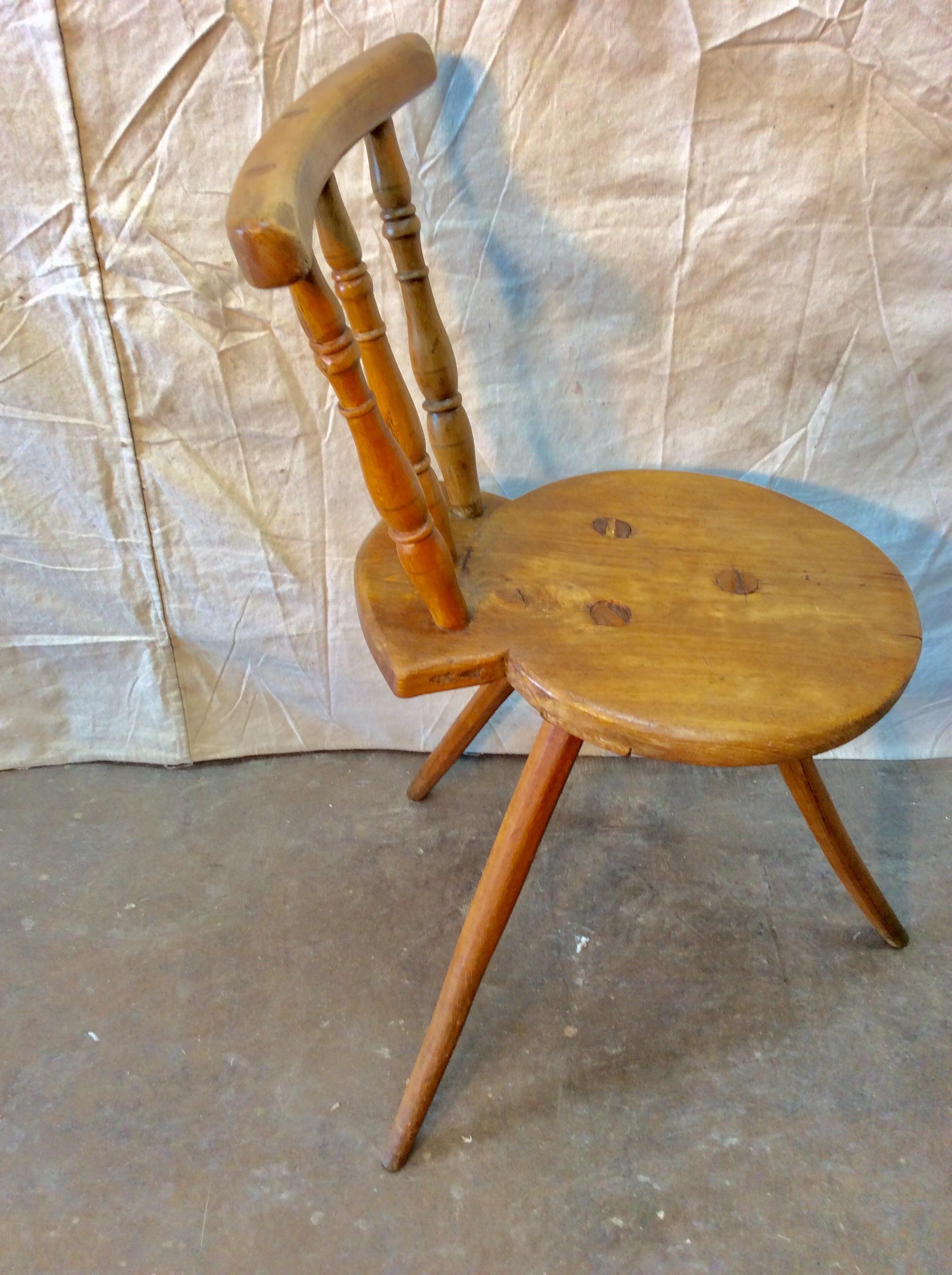 Early 20th Century French Walnut Tripod Accent Chair 3