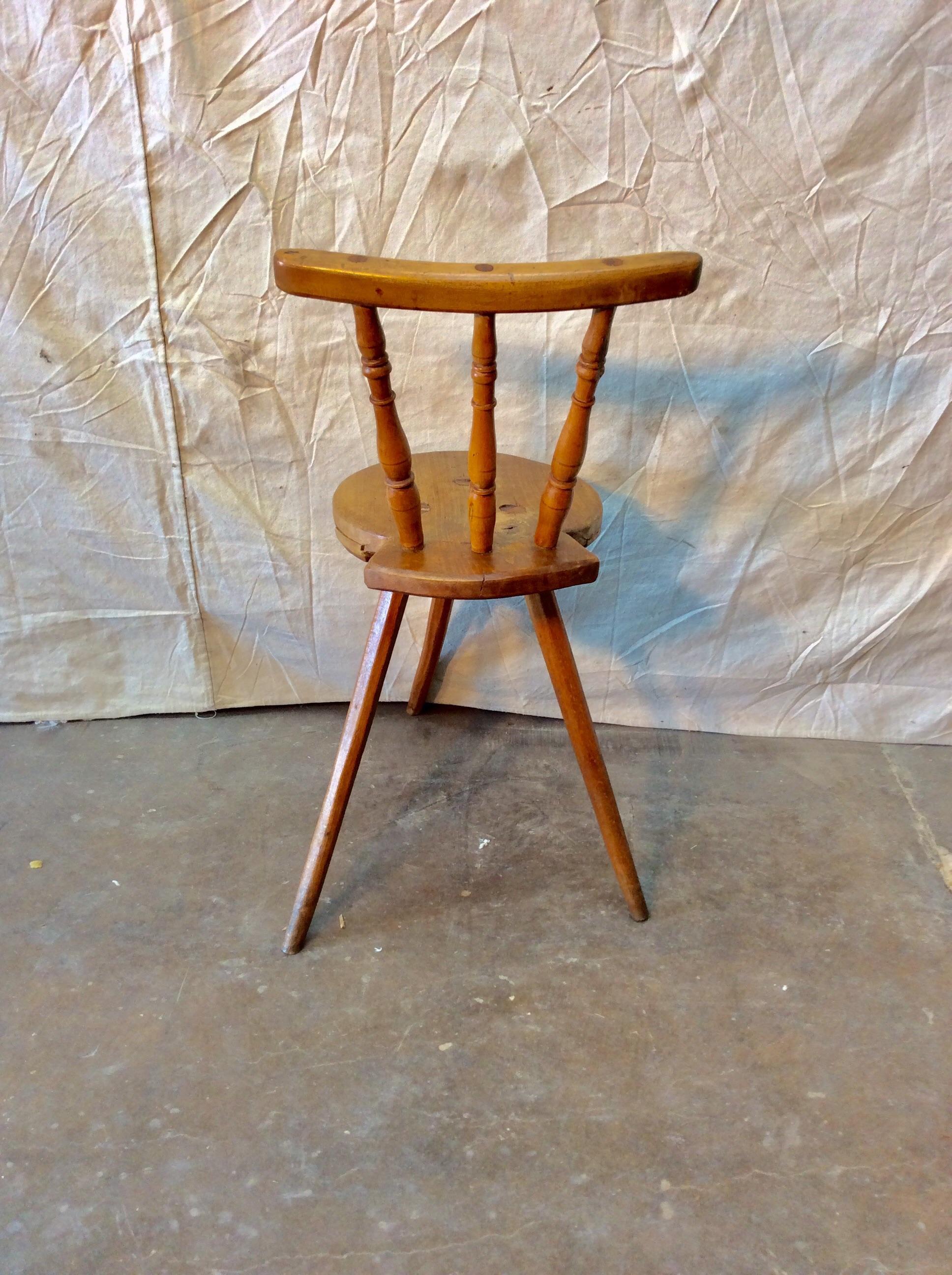 Early 20th Century French Walnut Tripod Accent Chair 4