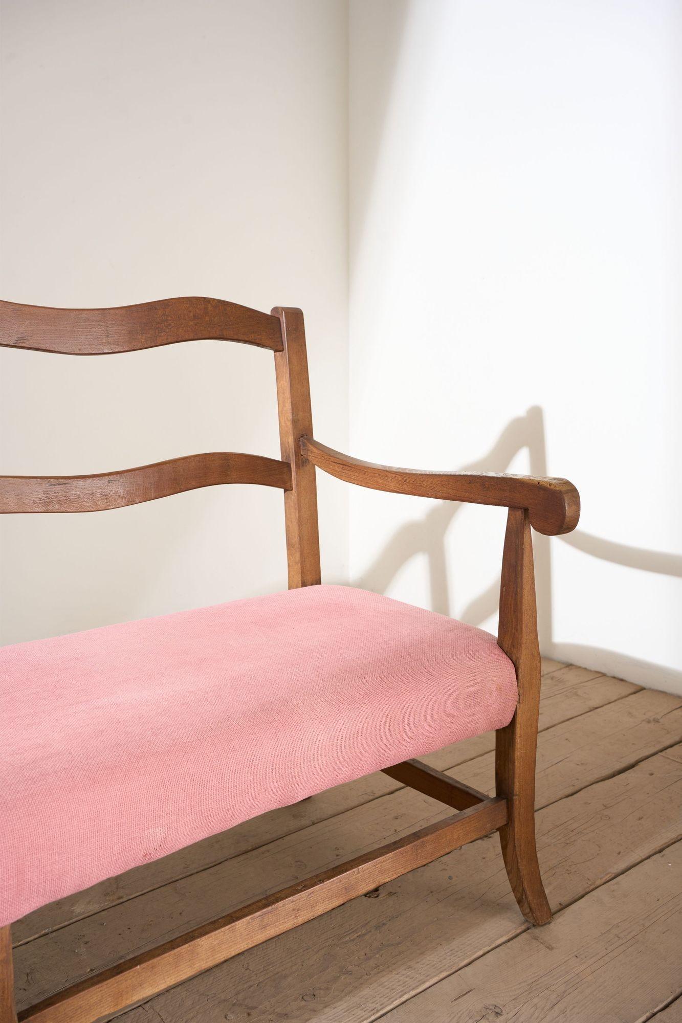 Beech Early 20th century French wavy hall bench For Sale