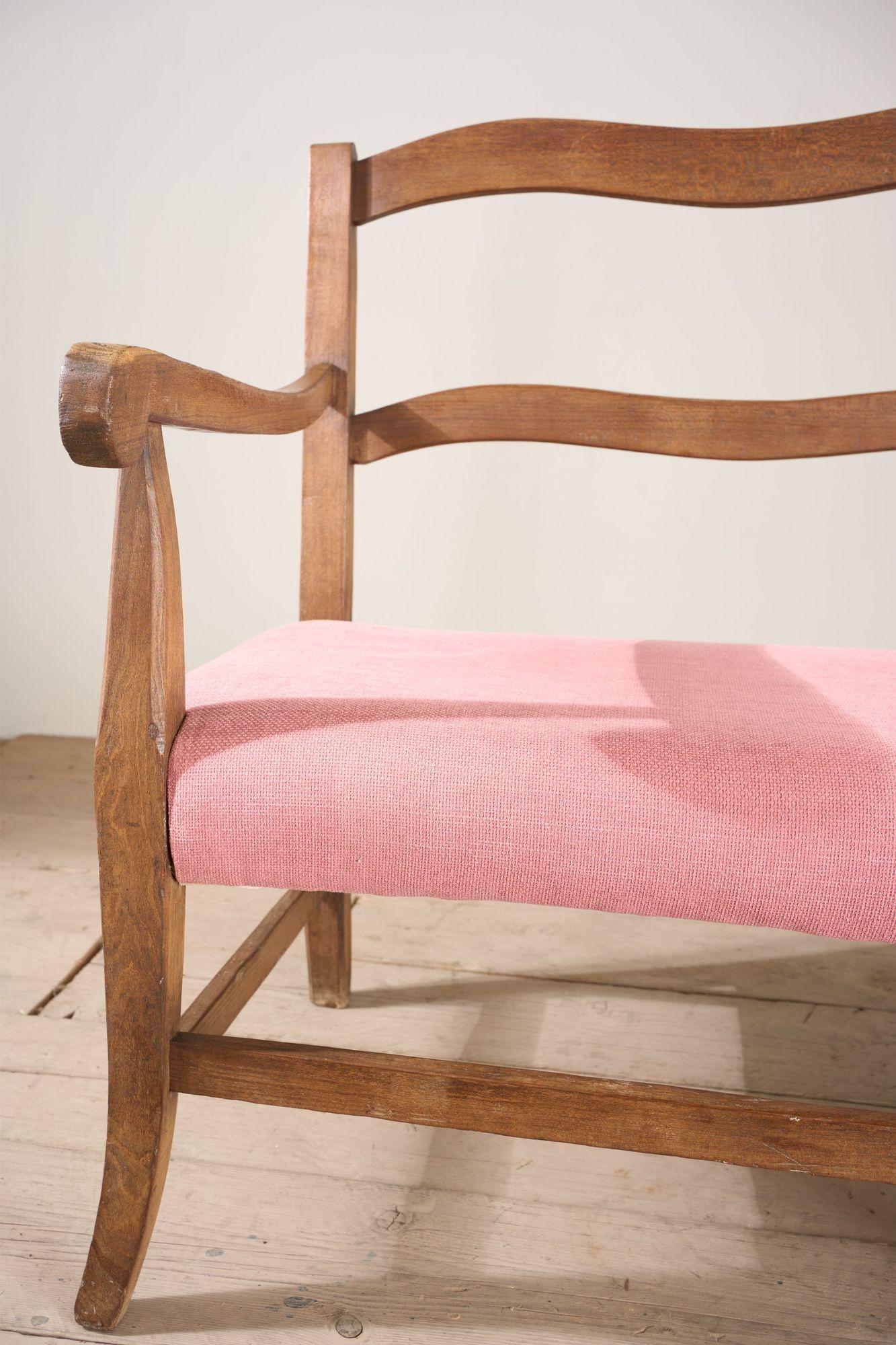Early 20th century French wavy hall bench For Sale 1
