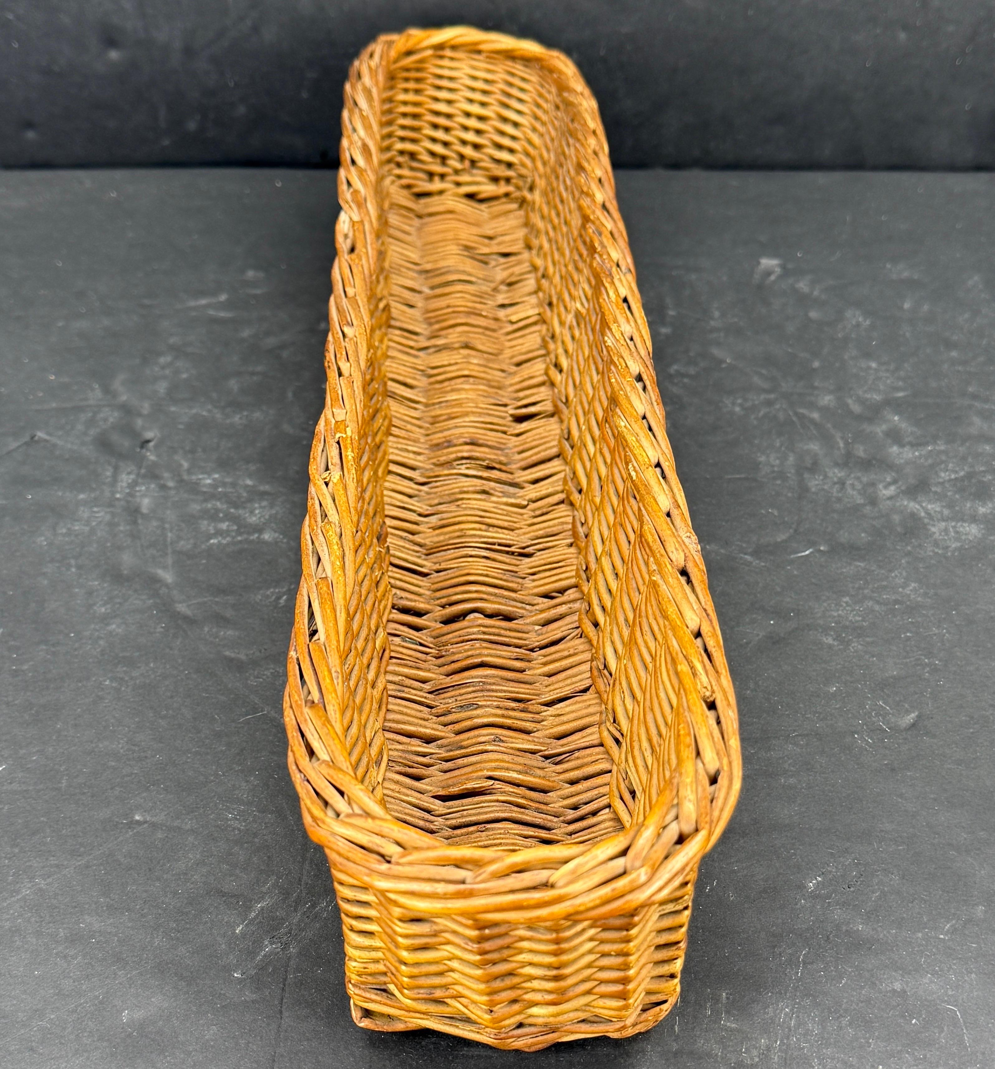 French Provincial Early 20th Century French Wicker Baguette Bread Basket For Sale