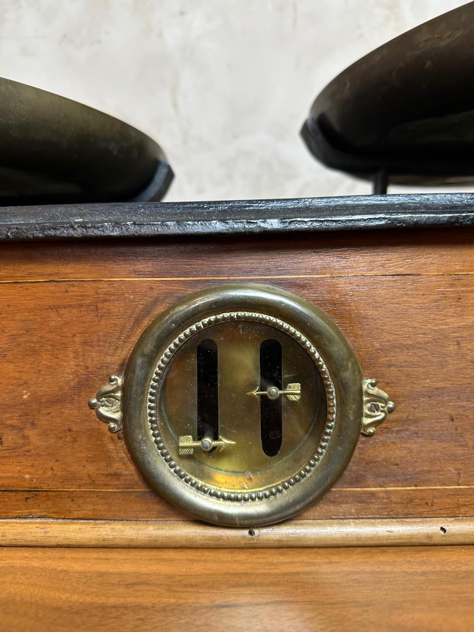 20th Century Early 20th century French Wood and Brass Balance Scale, 1900s For Sale
