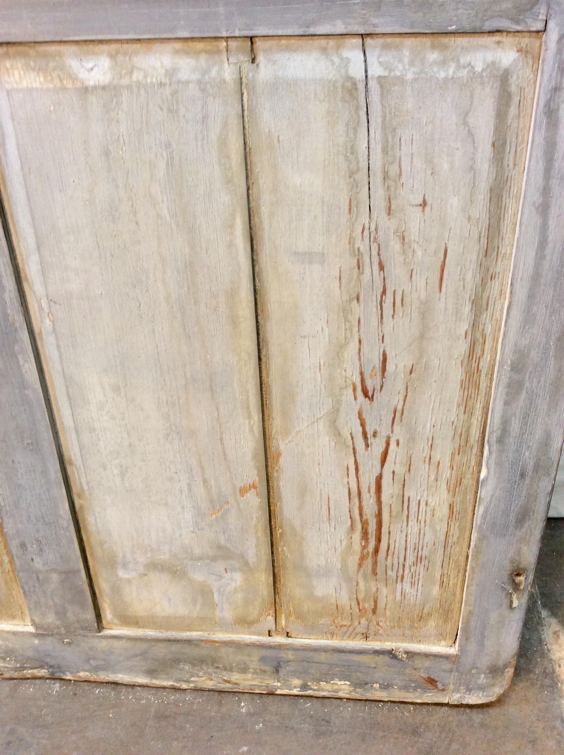 Early 20th Century French Wood Painted Garden Gate For Sale 2