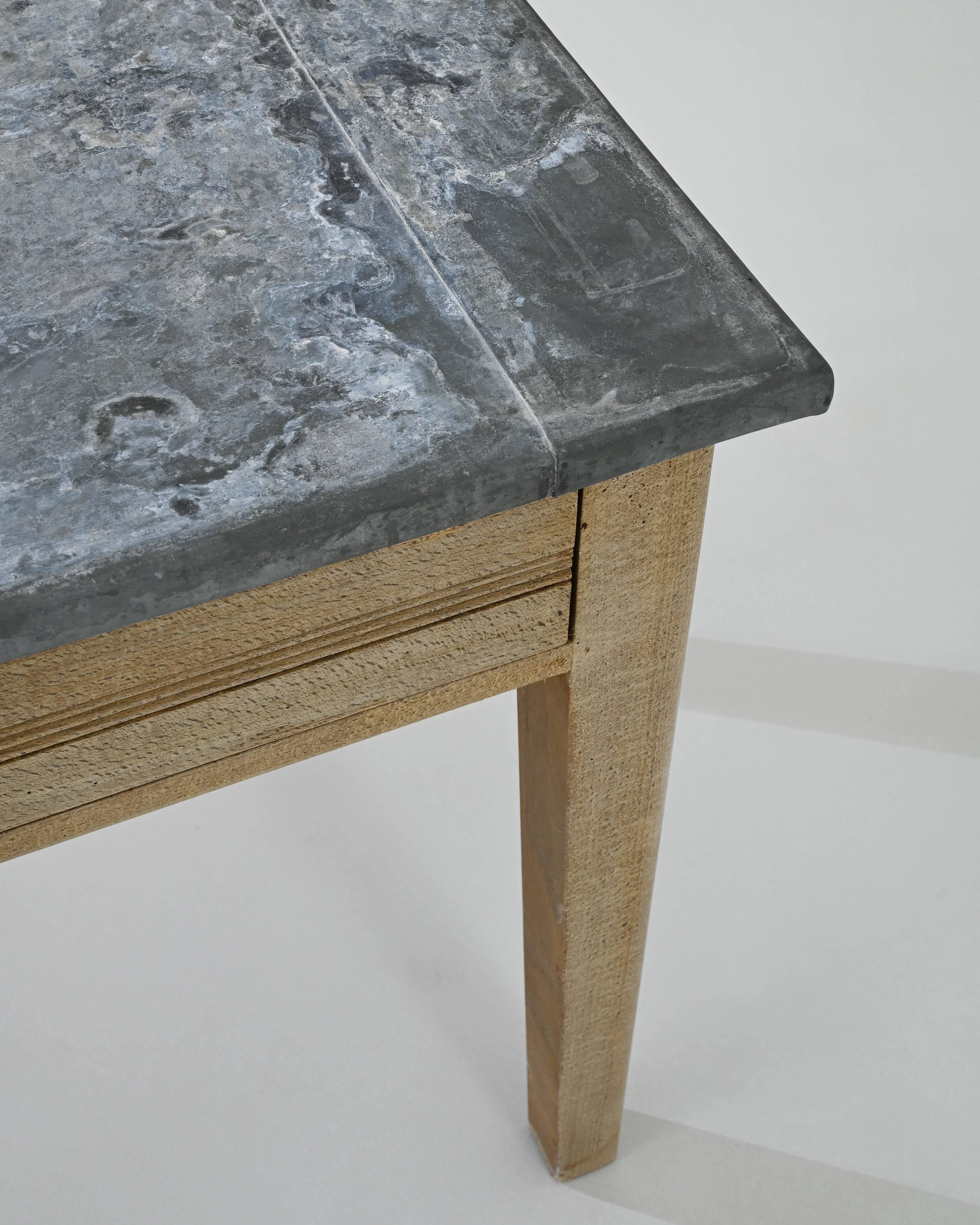 Early 20th Century French Wood Patinated Side Table with Zinc Top For Sale 2