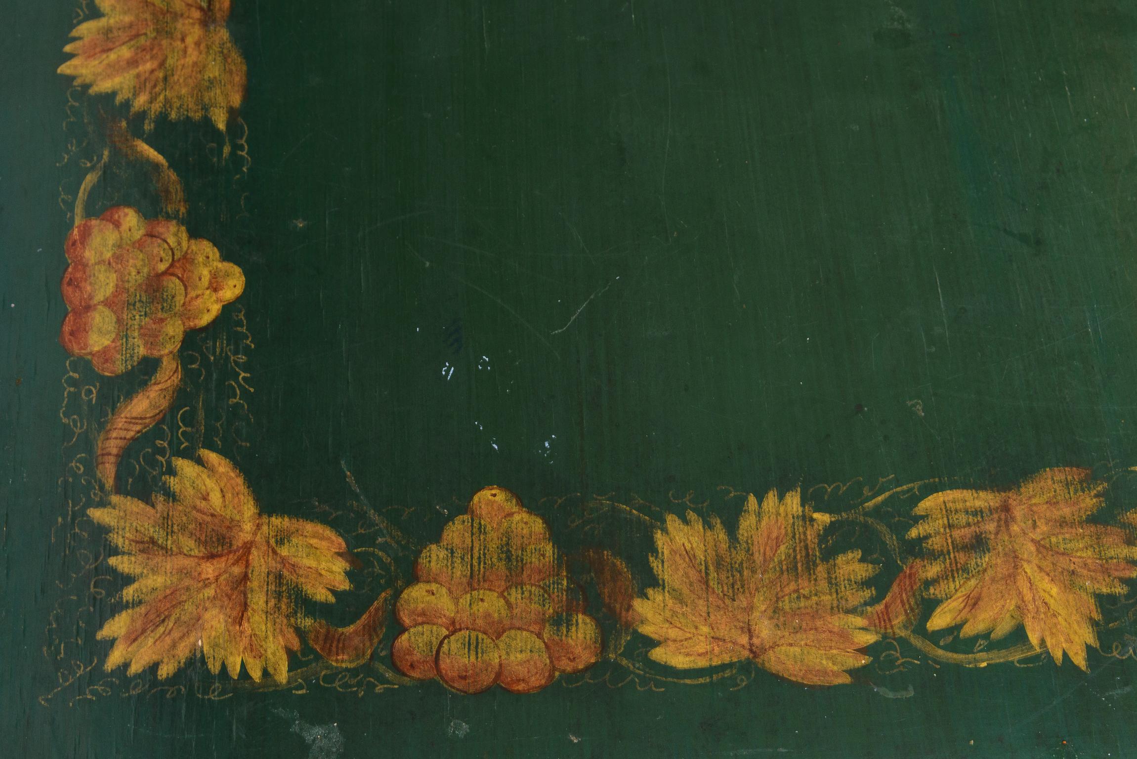 Early 20Th, C. Italian Tole Painted Wood Tray Top With Iron Base Coffee Table en vente 4