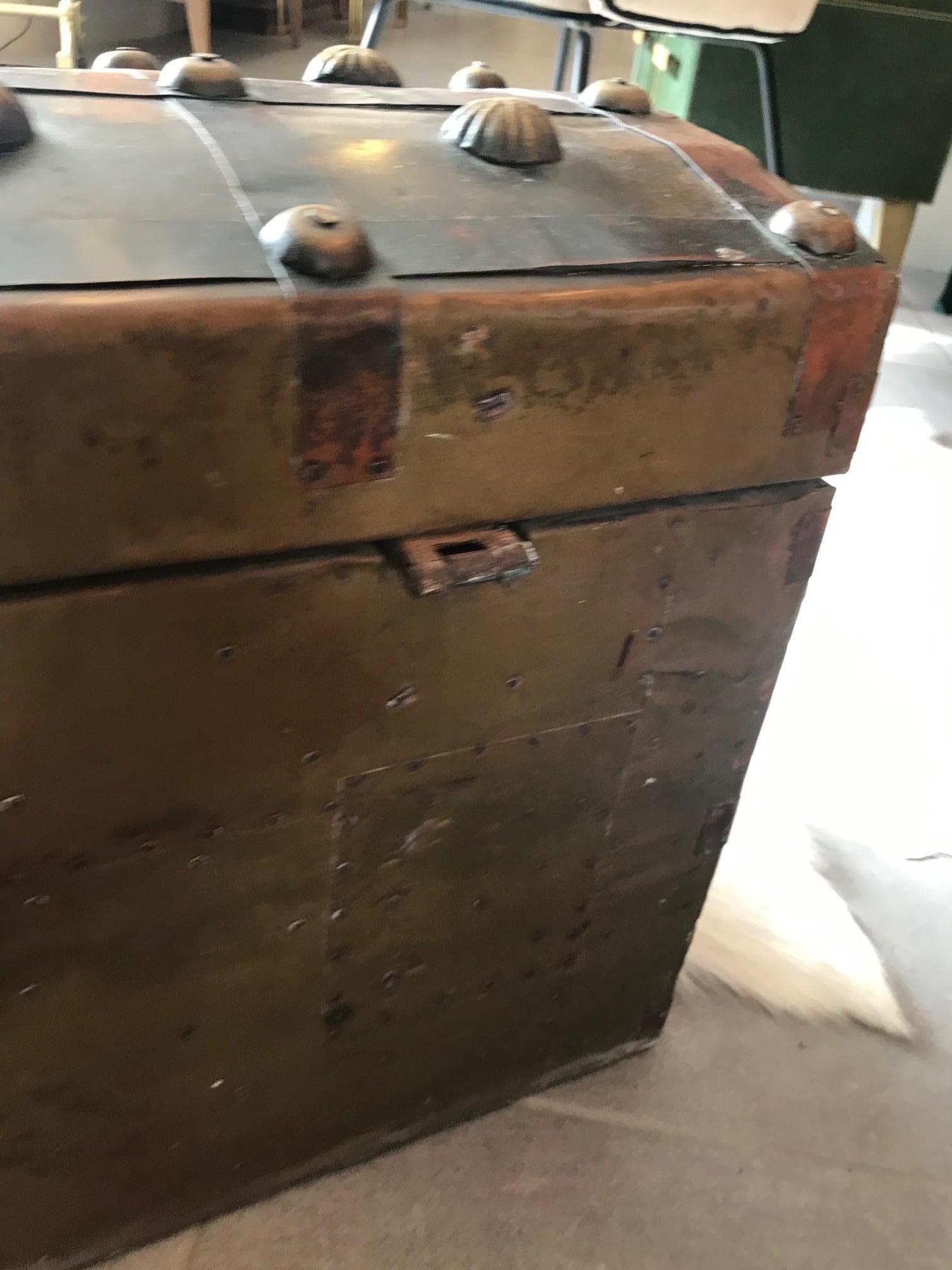 Early 20th Century French Wooden and Copper Safe, 1900s 5