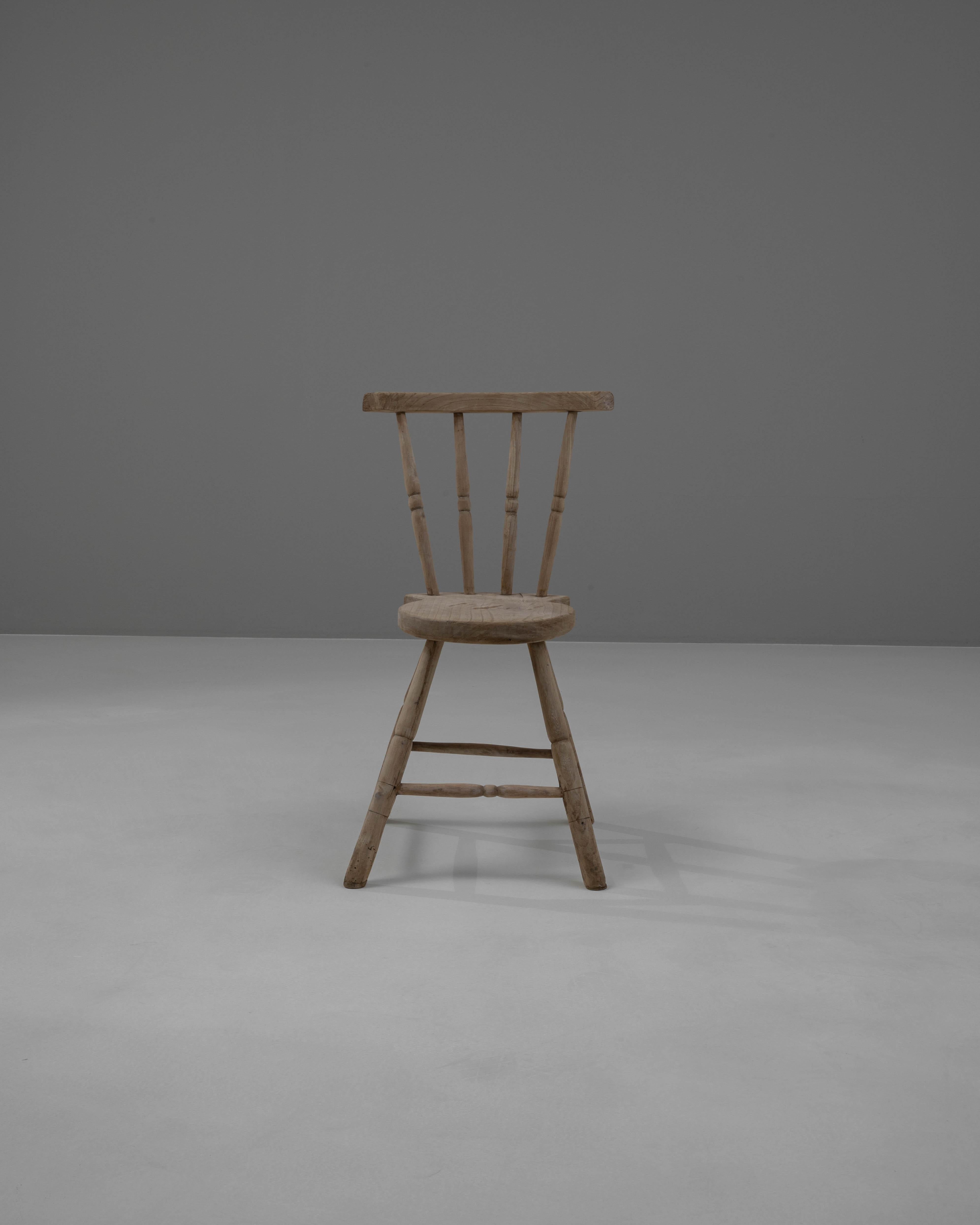 Sedia in legno francese dei primi del Novecento in vendita 6