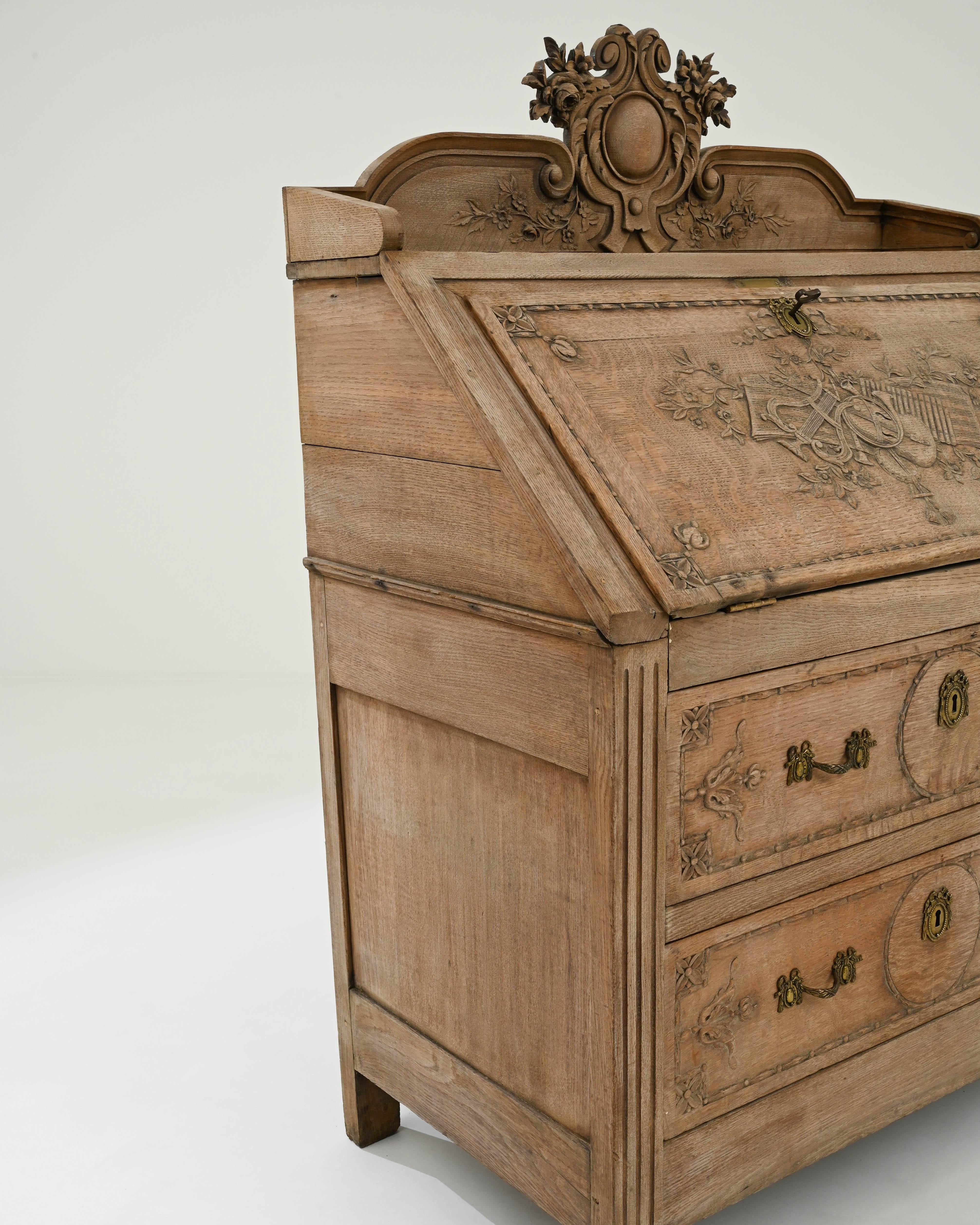 Early 20th Century French Wooden Secretary For Sale 3