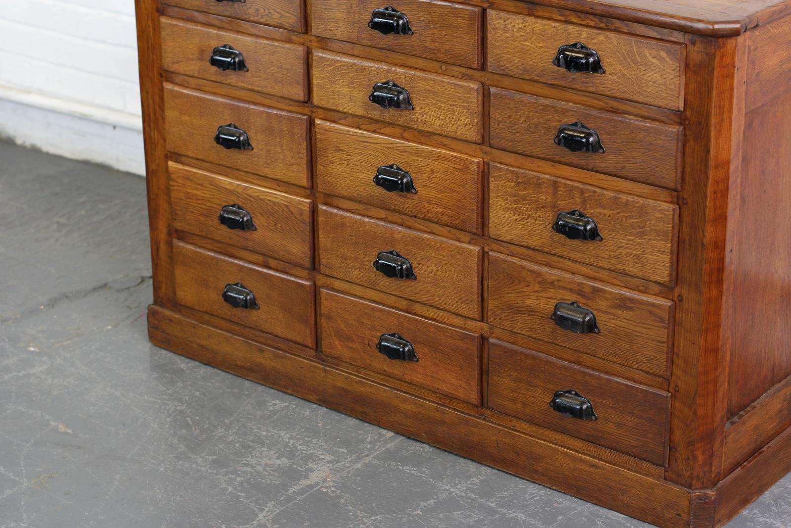 Early 20th Century French Workshop Drawers, circa 1910 In Good Condition In Gloucester, GB