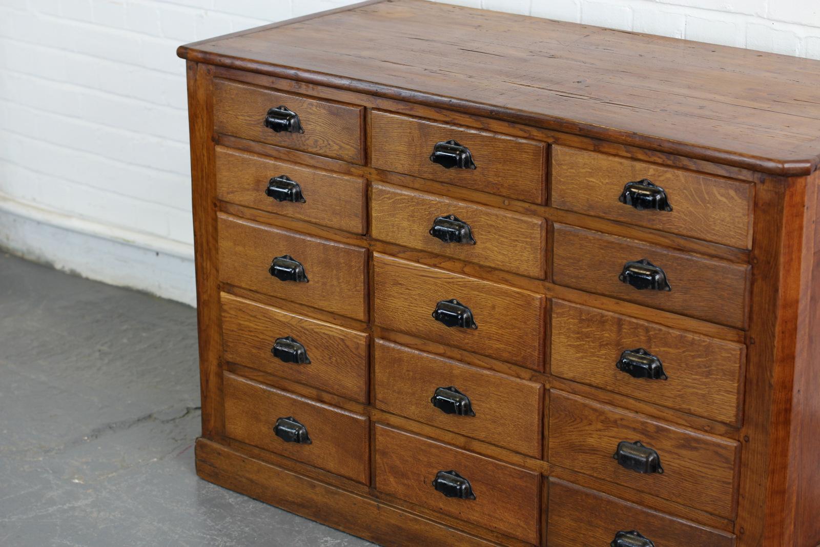 Early 20th Century French Workshop Drawers, circa 1910 2