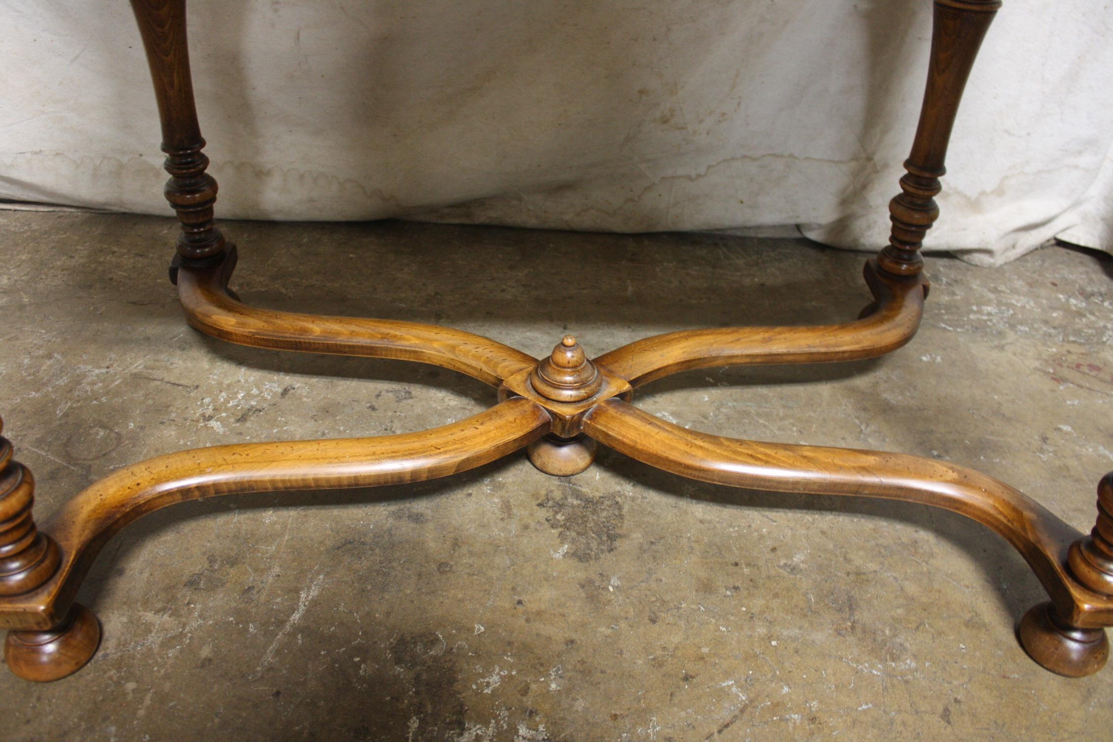 Walnut Early 20th Century French Writing Table