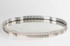 Bandeja de galería de principios del siglo XX - Matelot Liège - Plateada con vidrio