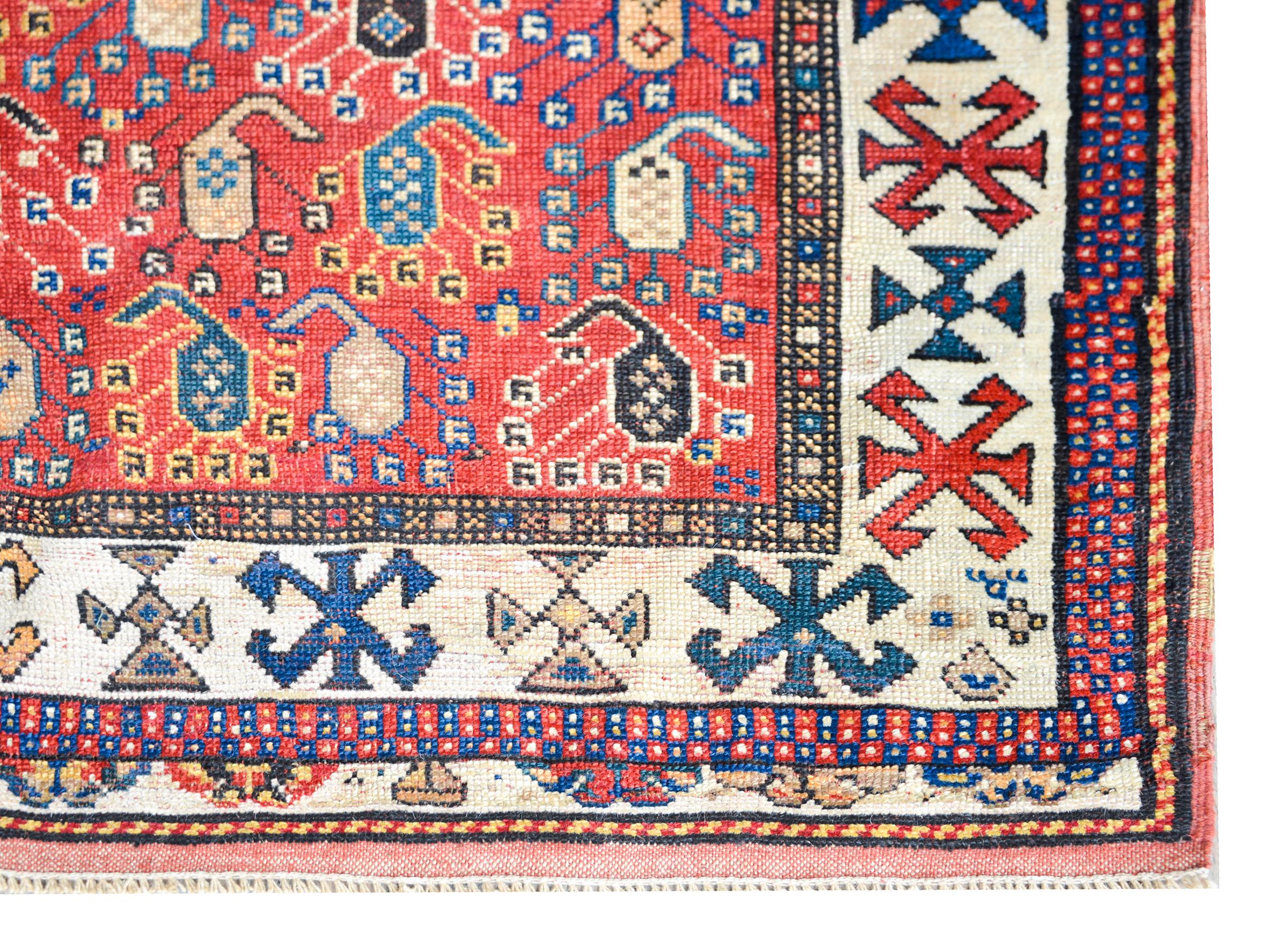 Early 20th Century Ganjeh Rug For Sale 4