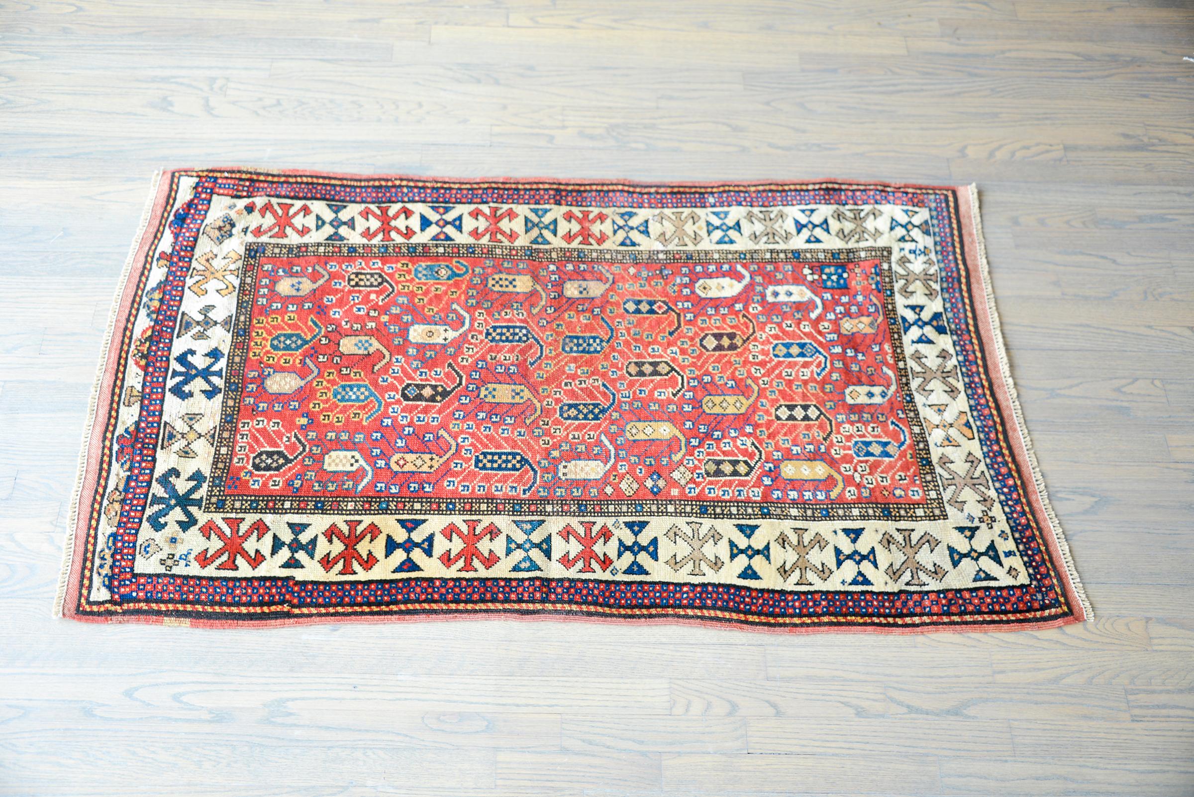 Early 20th Century Ganjeh Rug For Sale 6