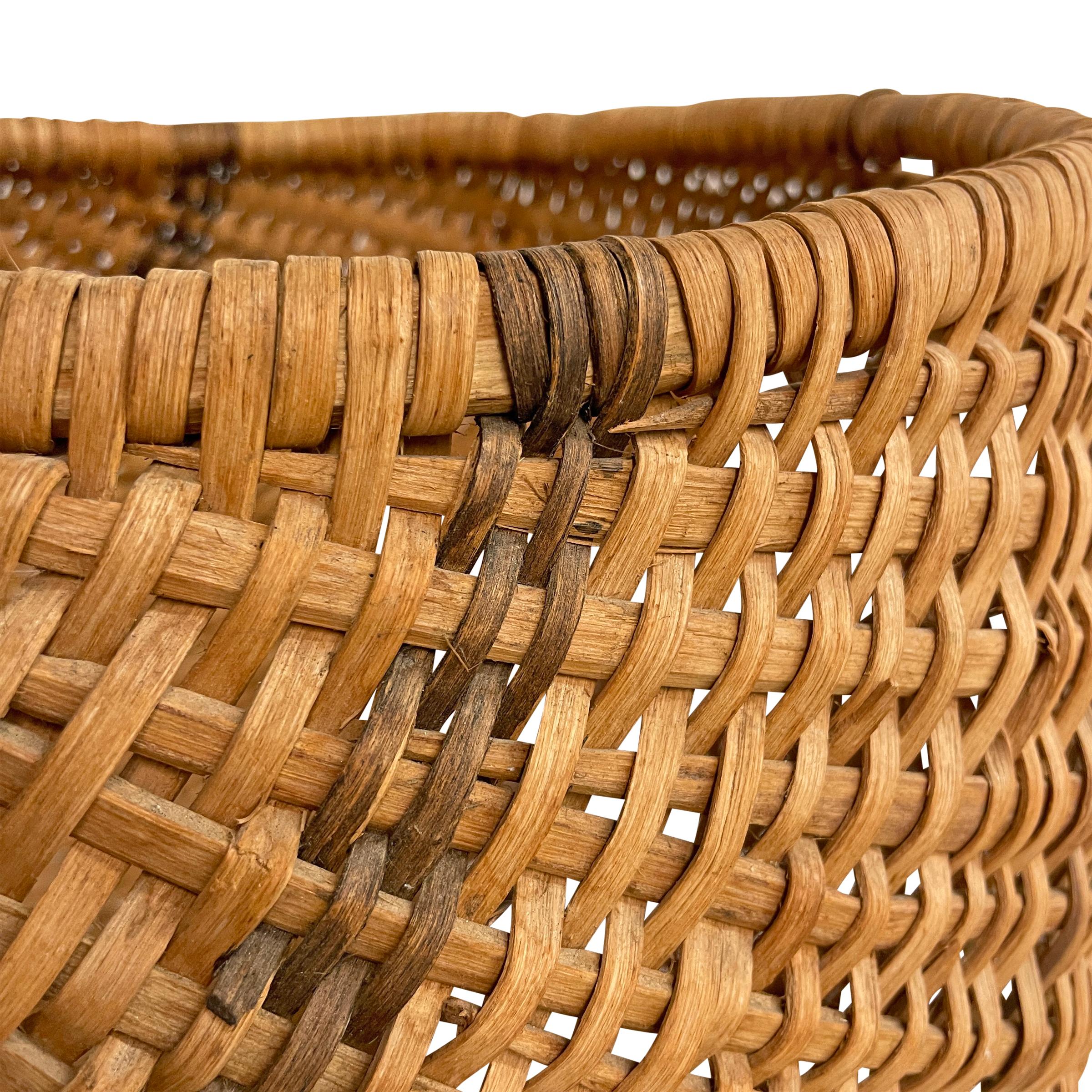 Early 20th Century Gathering Basket For Sale 6