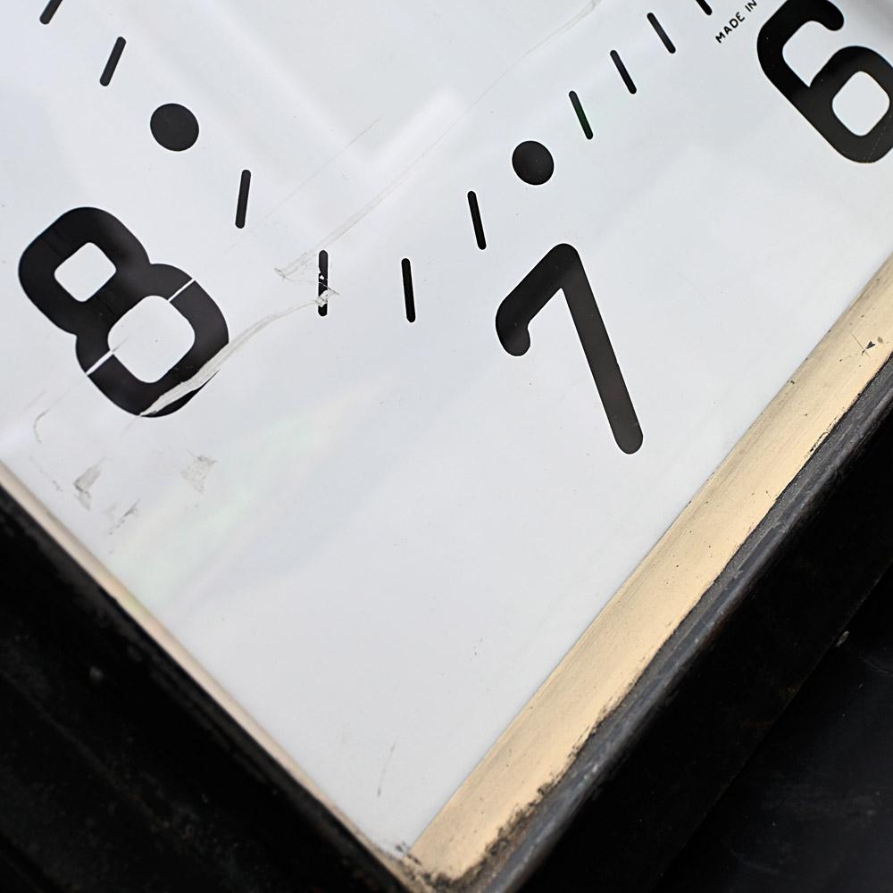 Early 20th Century Gents Station Clock from London St. Pancras Station For Sale 6