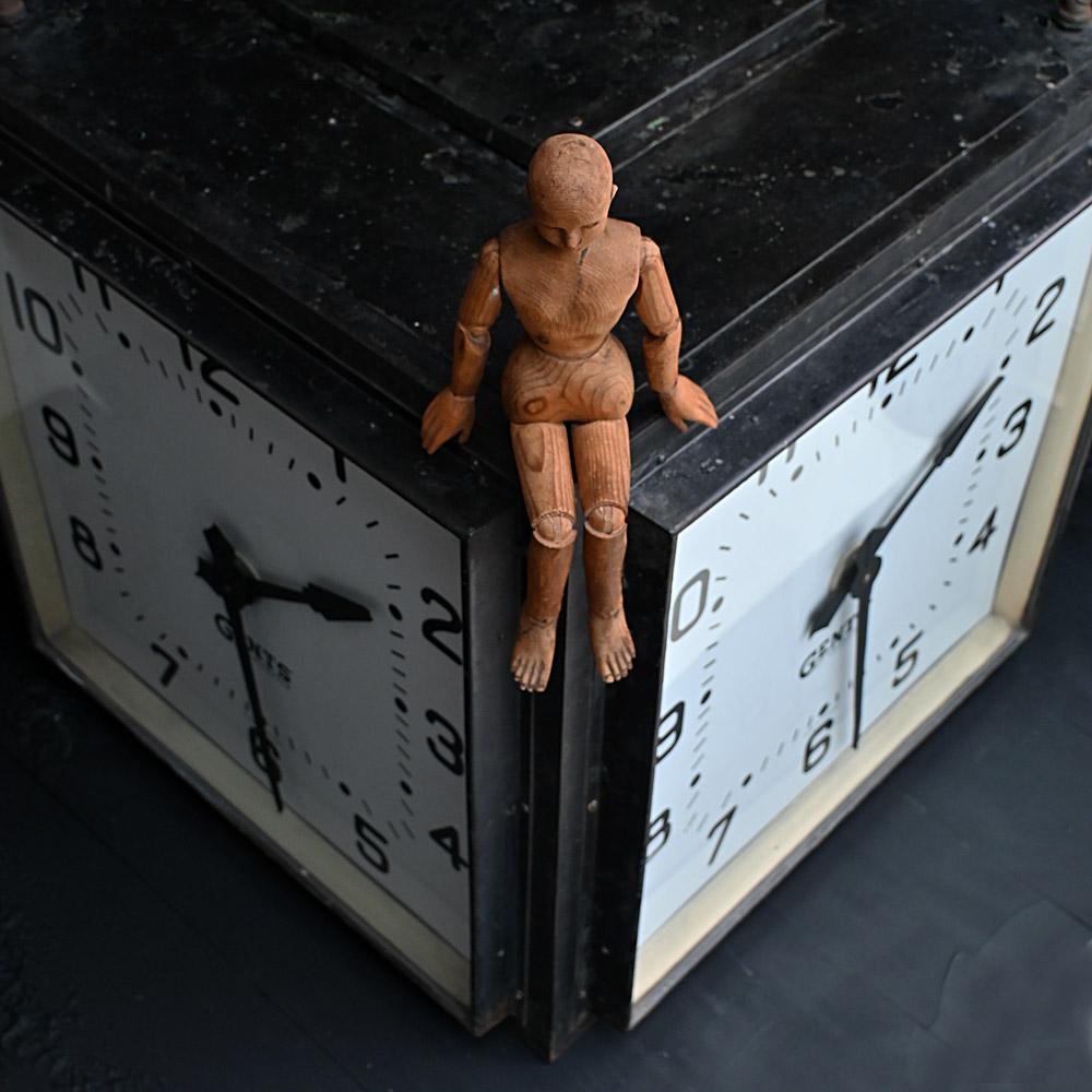 Early 20th Century Gents Station Clock from London St. Pancras Station For Sale 2