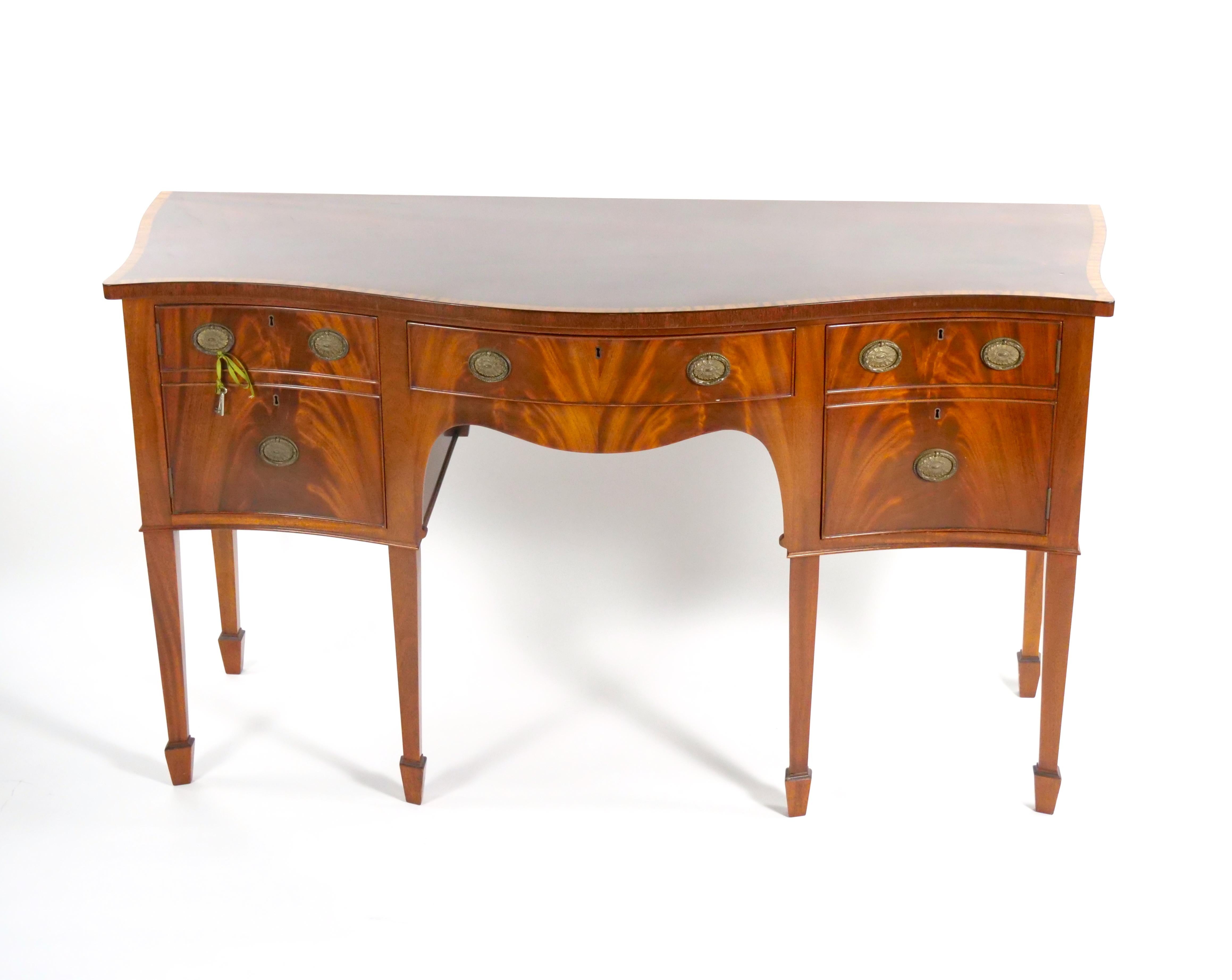Early 20th Century George III Flame Mahogany Serpentine Sideboard / Server For Sale 1