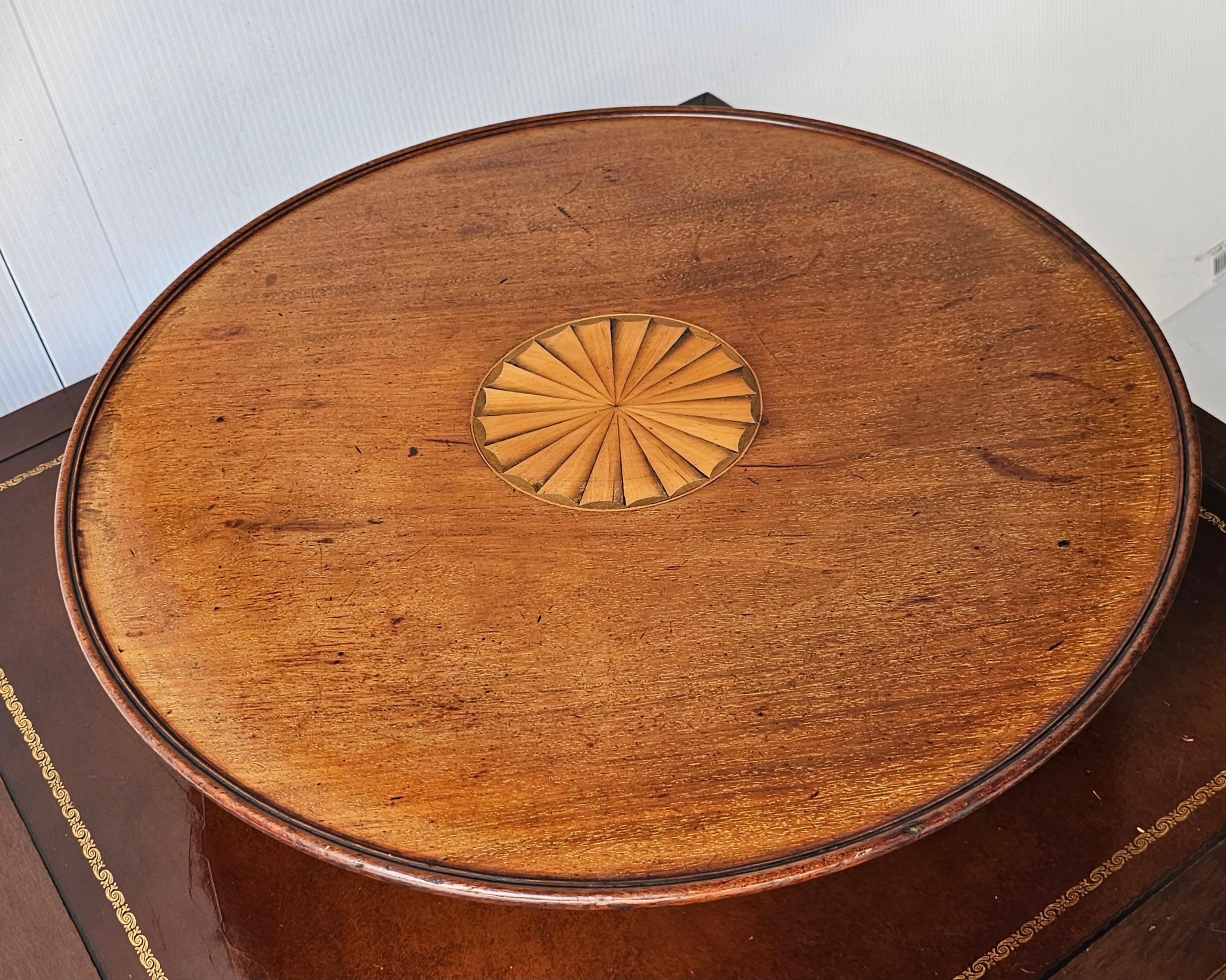 Early 20th Century George III Style Inlaid  Mahogany Lazy Susan For Sale 1