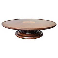 Début du 20e siècle, incrustation de style George III  Lazy Susan en acajou