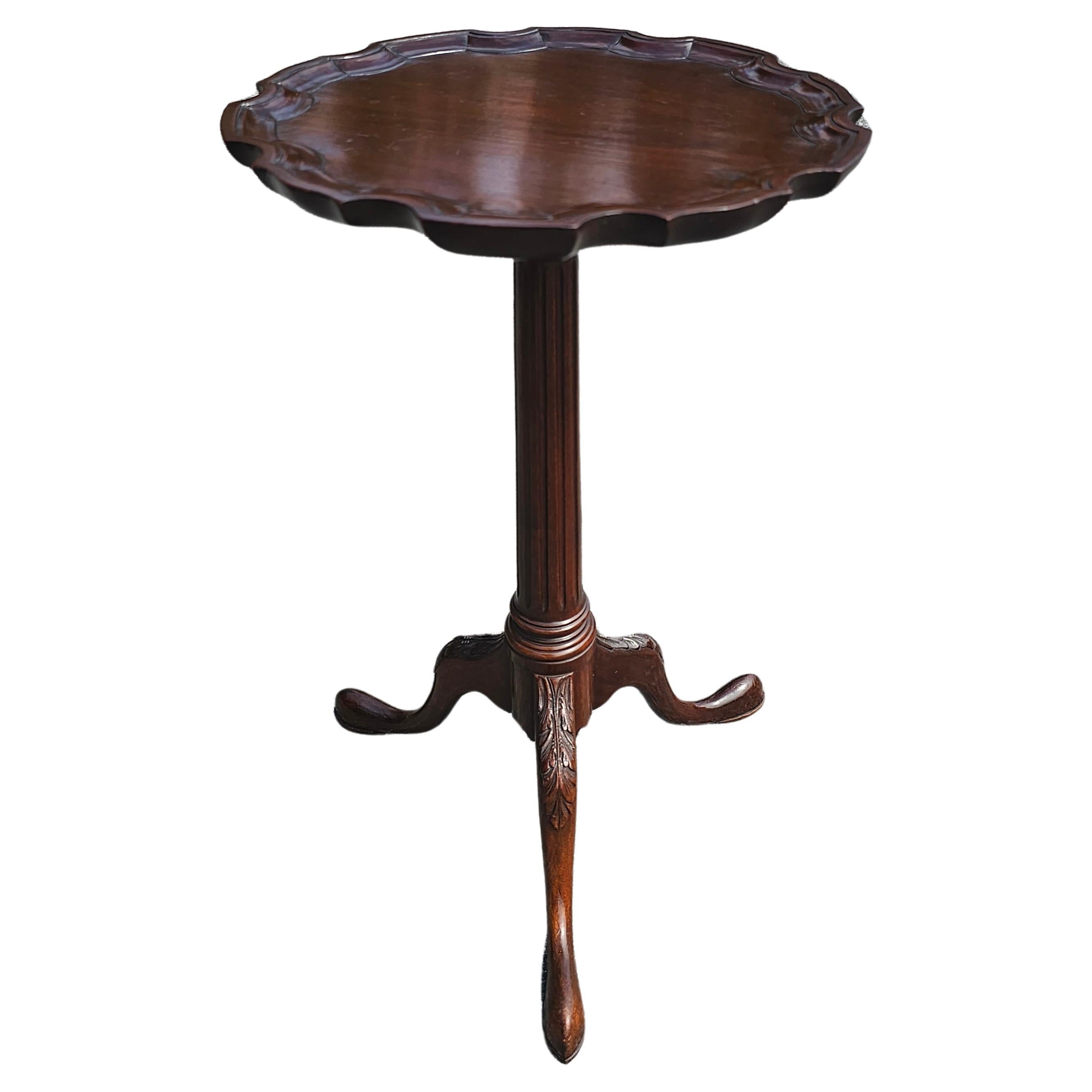 Early 20th Century George III Style Mahogany Galleried Refinished Candle Stand