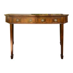 Early 20th Century Georgian Mahogany Hepplewhite Serving Table, circa 1920s