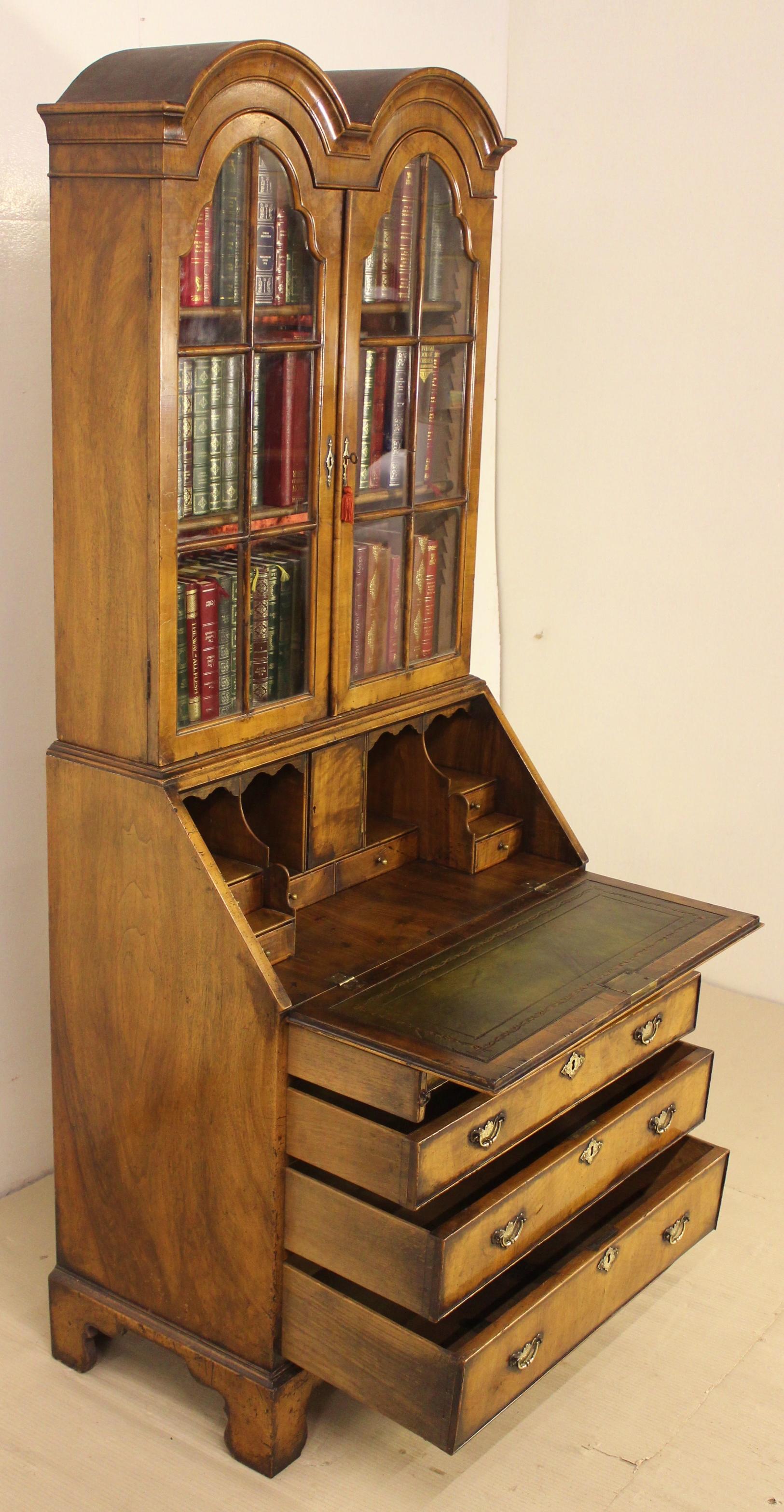 Early 20th Century Georgian Style Burr Walnut Bureau Bookcase For Sale 9