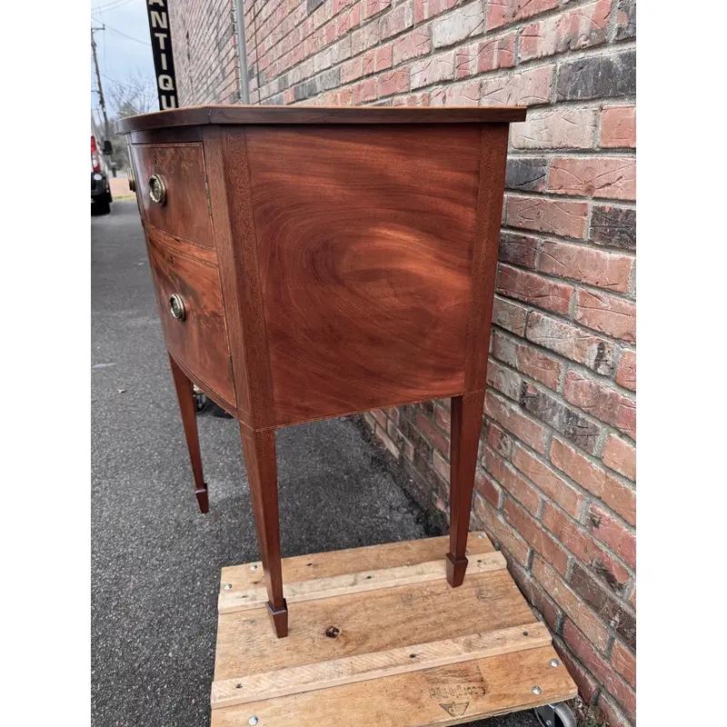 Early 20th Century Georgian Style Sideboard For Sale 6