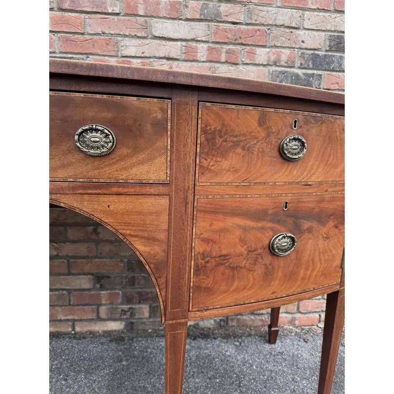 English Early 20th Century Georgian Style Sideboard For Sale