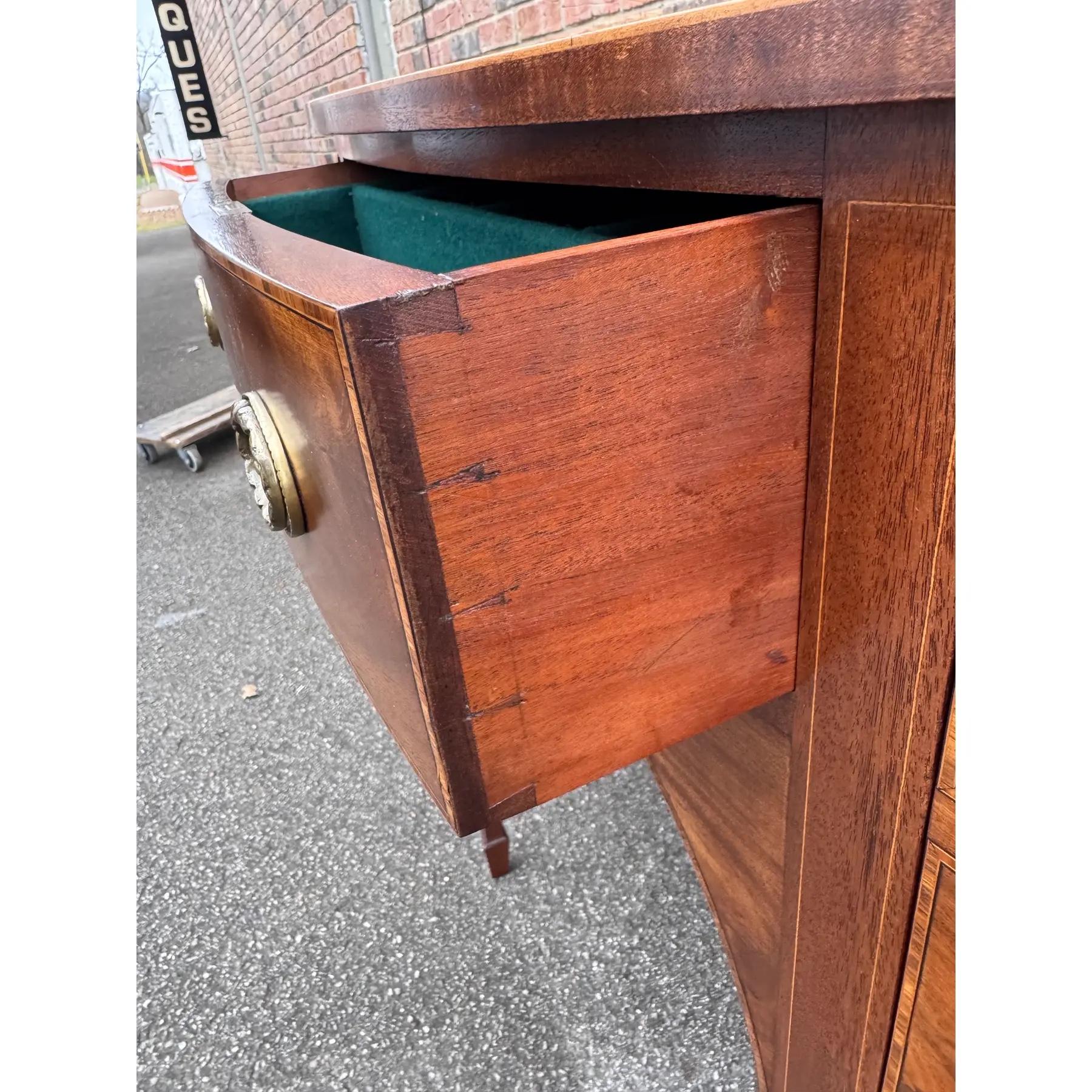 Wood Early 20th Century Georgian Style Sideboard For Sale