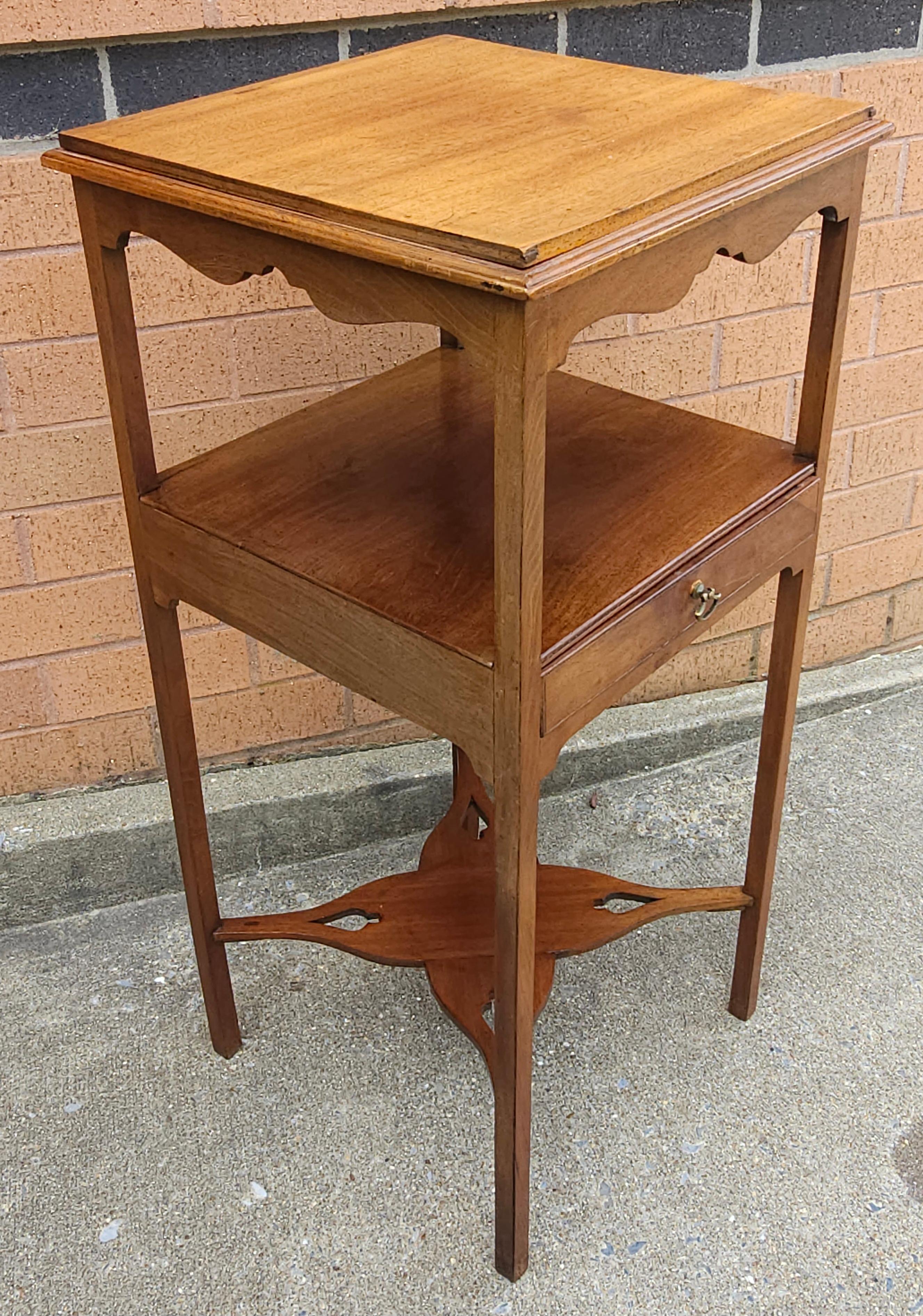 Unknown Early 20th Century Georgian Three Tier One Drawer Mahogany Side Table For Sale