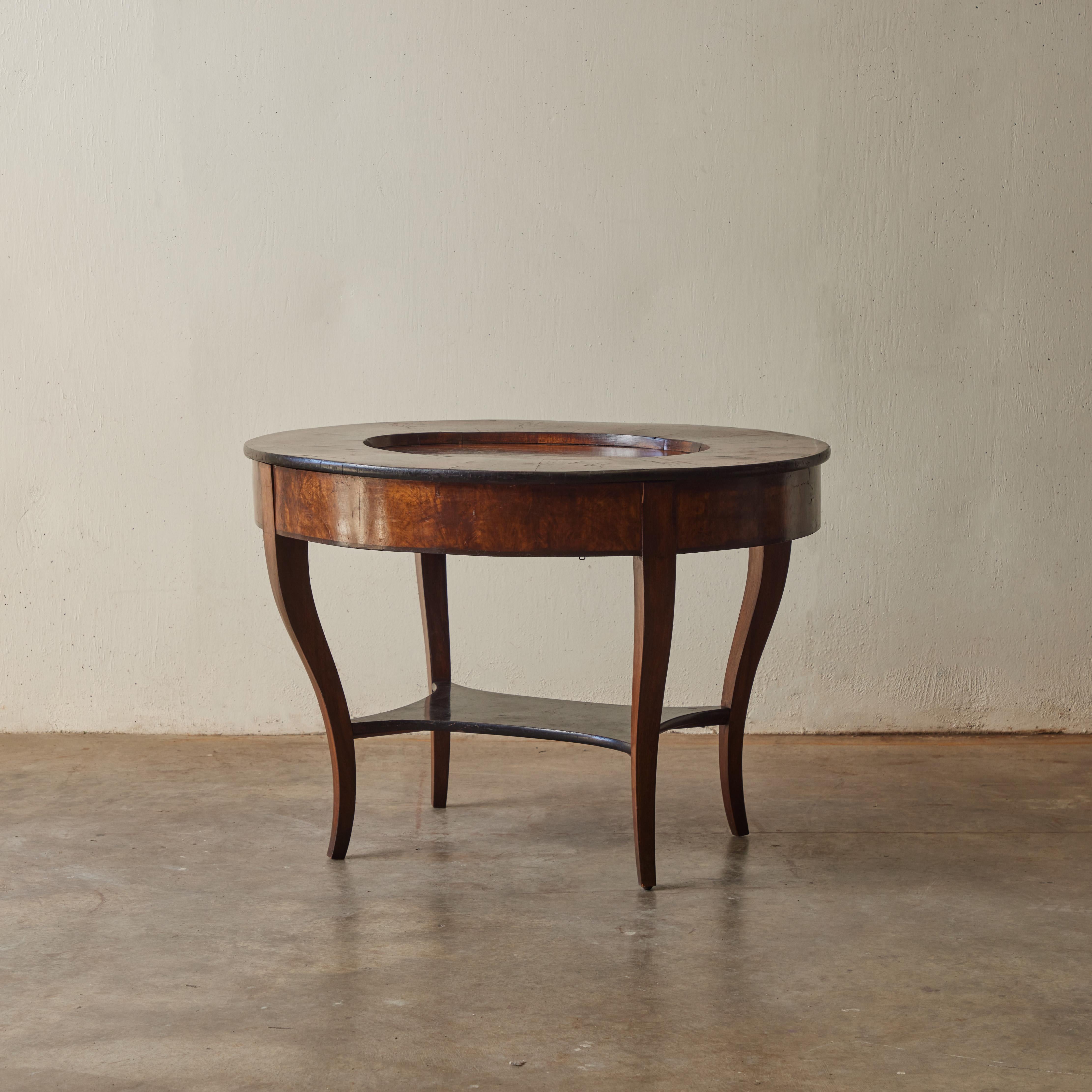 19th Century Early 20th Century Georgian Tray Top Coffee Burl Wood Side or Coffee Table 