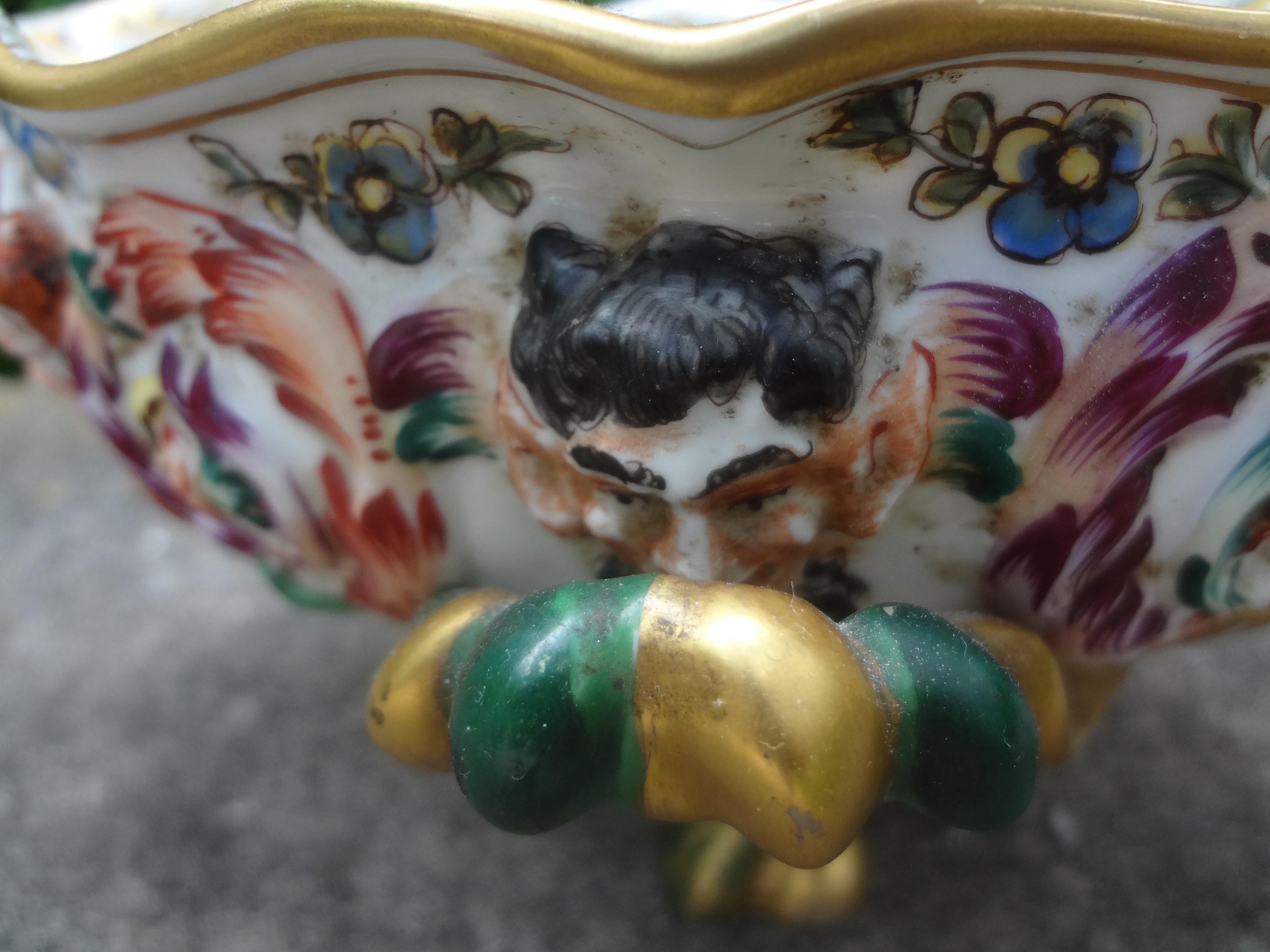 Bol en porcelaine allemande de style Capodimonte Bon état - En vente à Houston, TX