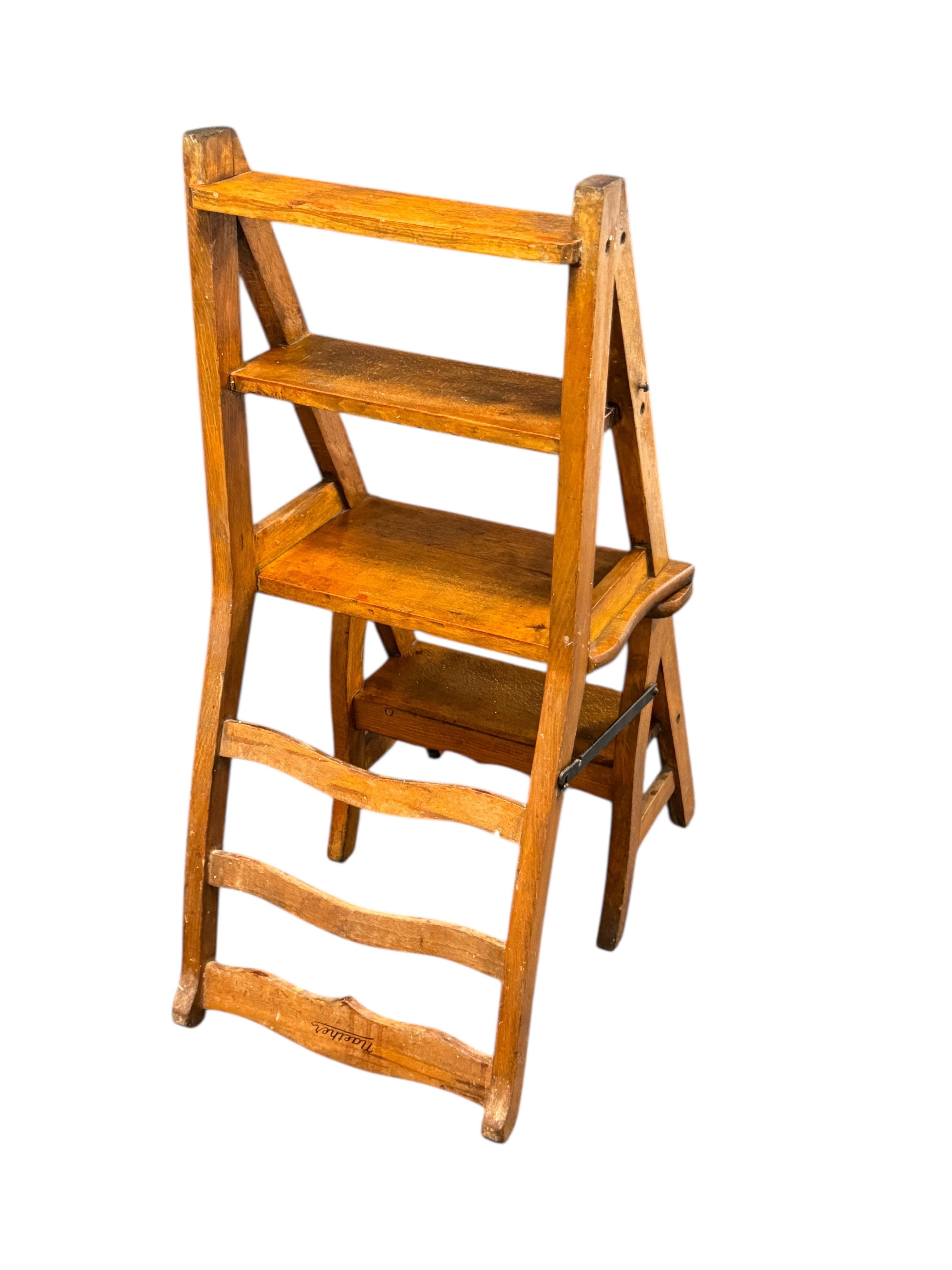 A principios del siglo 20 Alemán Francés Metamórfico Biblioteca Pasos Granja Silla 1900s en venta 3