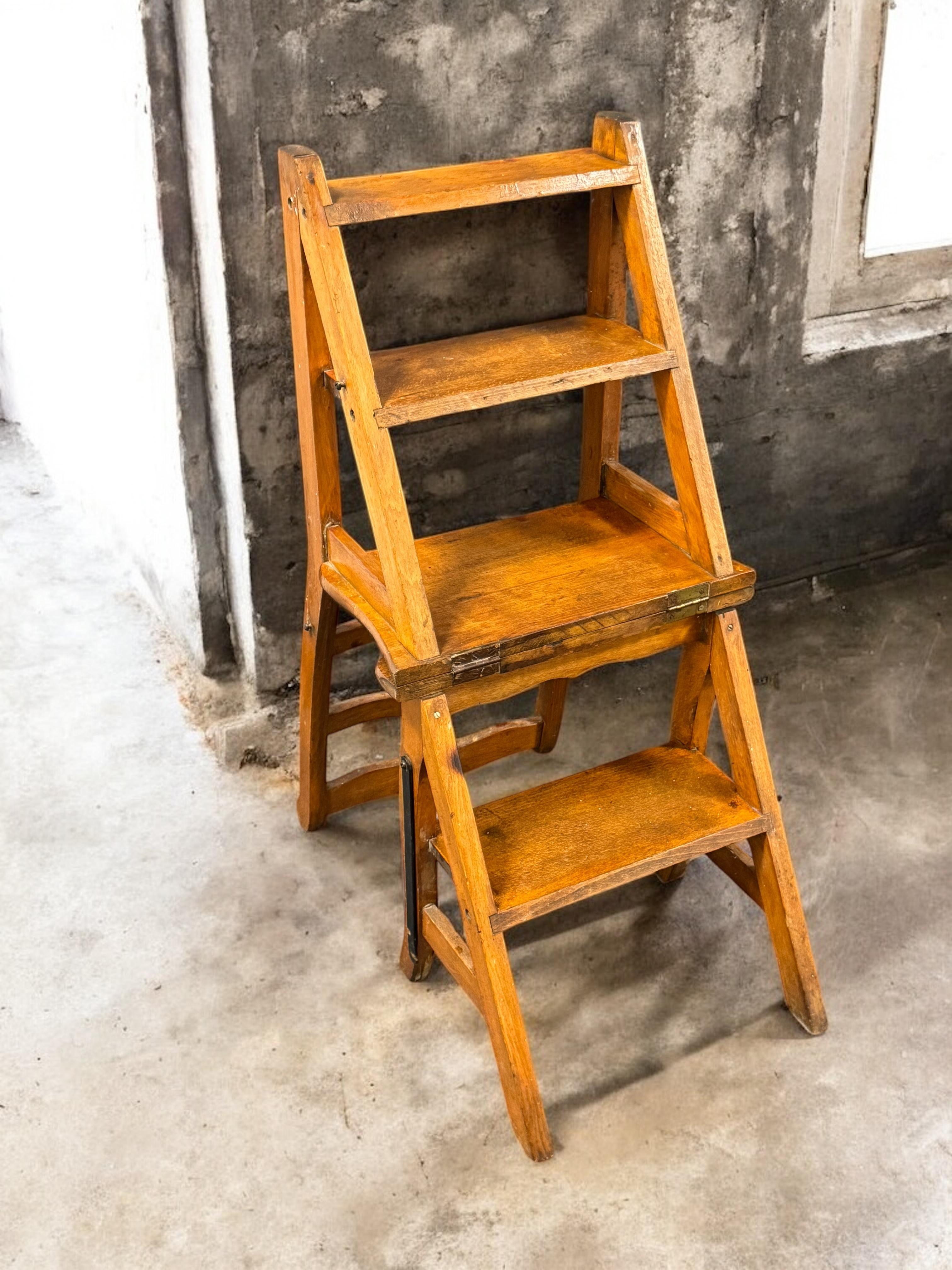 A principios del siglo 20 Alemán Francés Metamórfico Biblioteca Pasos Granja Silla 1900s en venta 9