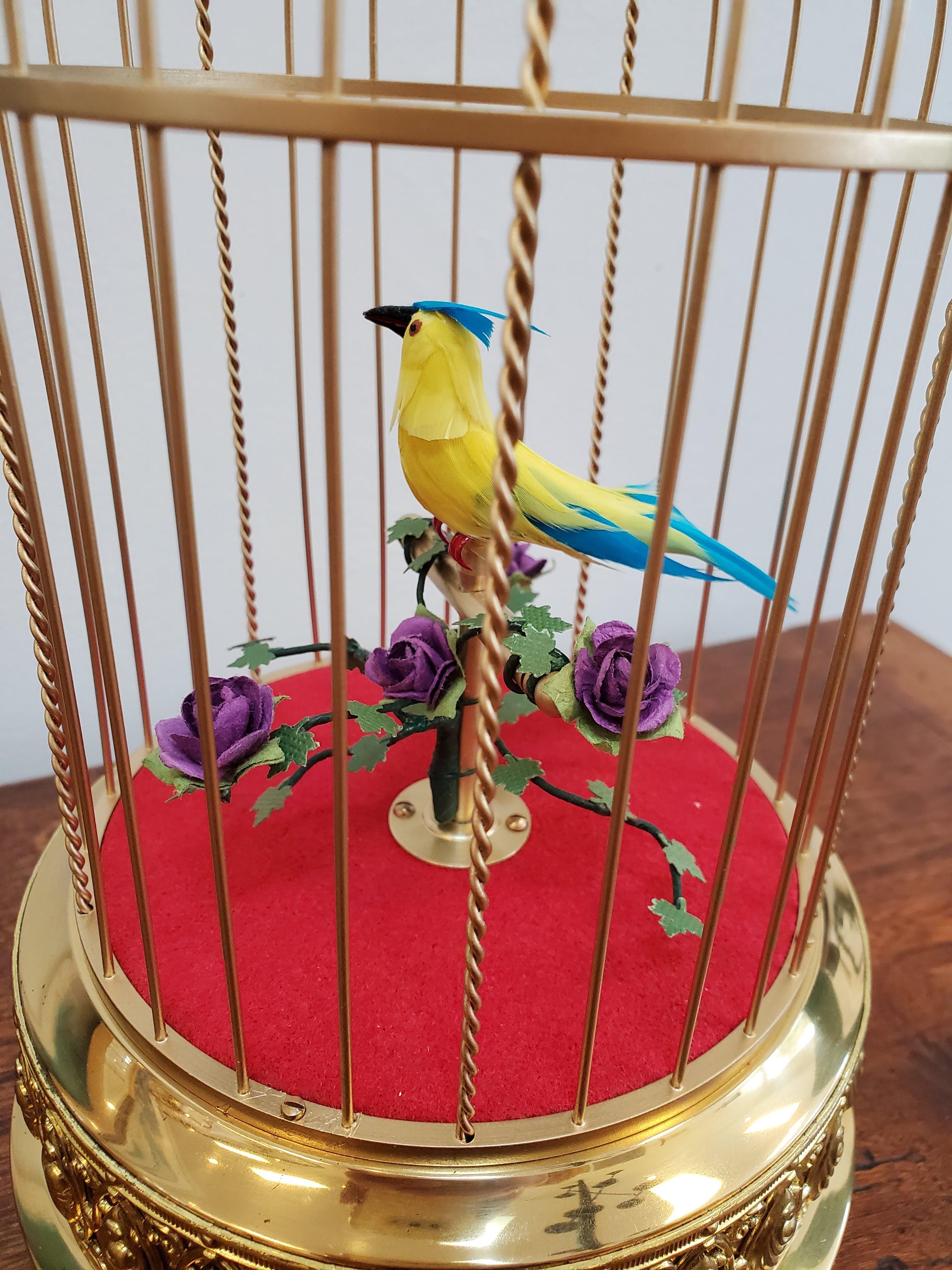 Hand-Crafted Early 20th Century German Signing Bird Automaton