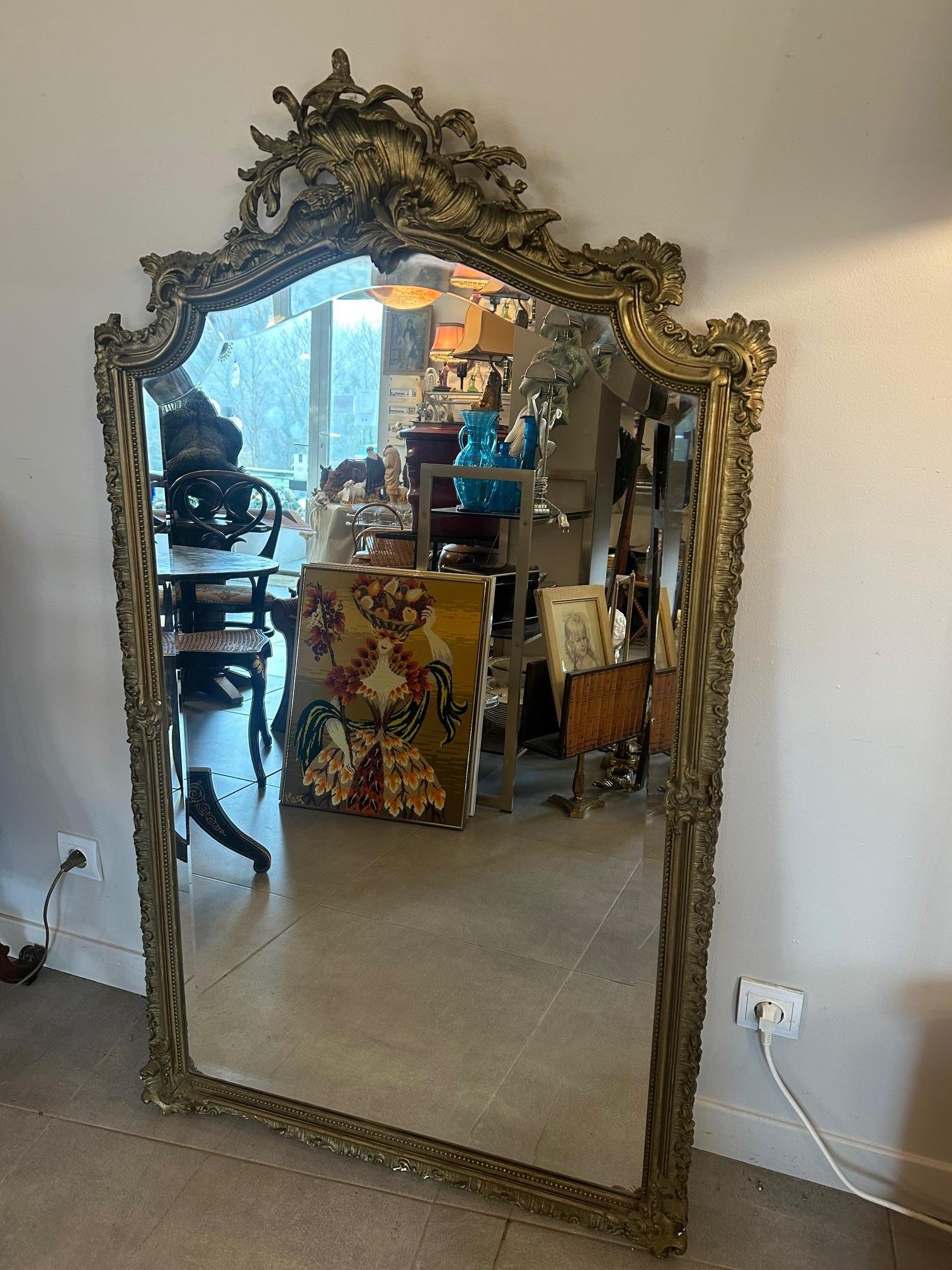 Luigi XV Specchio in Wood dorato dei primi del Novecento, 1900