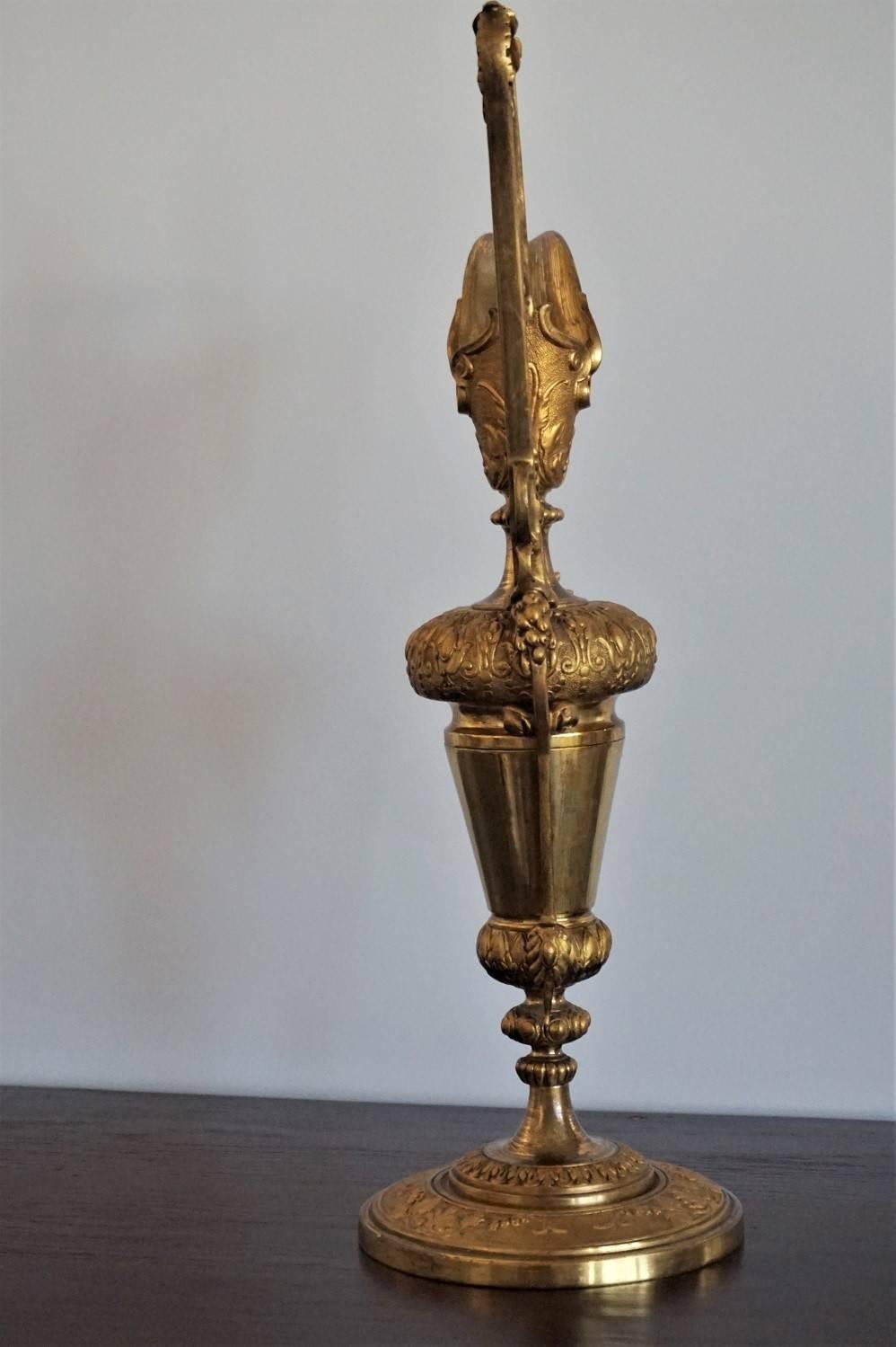 Vergoldete Bronze-Deko-Krug, Krug, frühes 20. Jahrhundert im Angebot 1