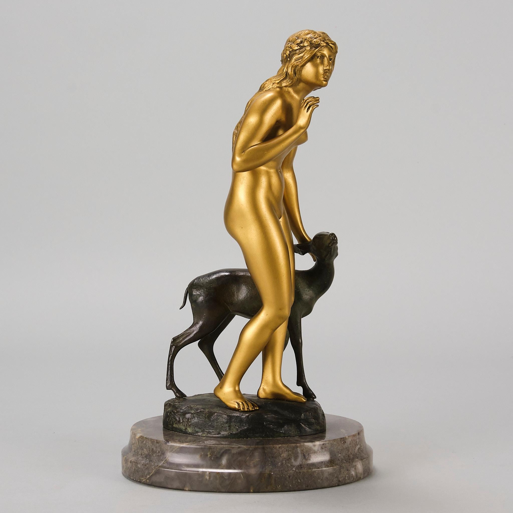 Francese Studio in bronzo dorato dei primi del Novecento intitolato 