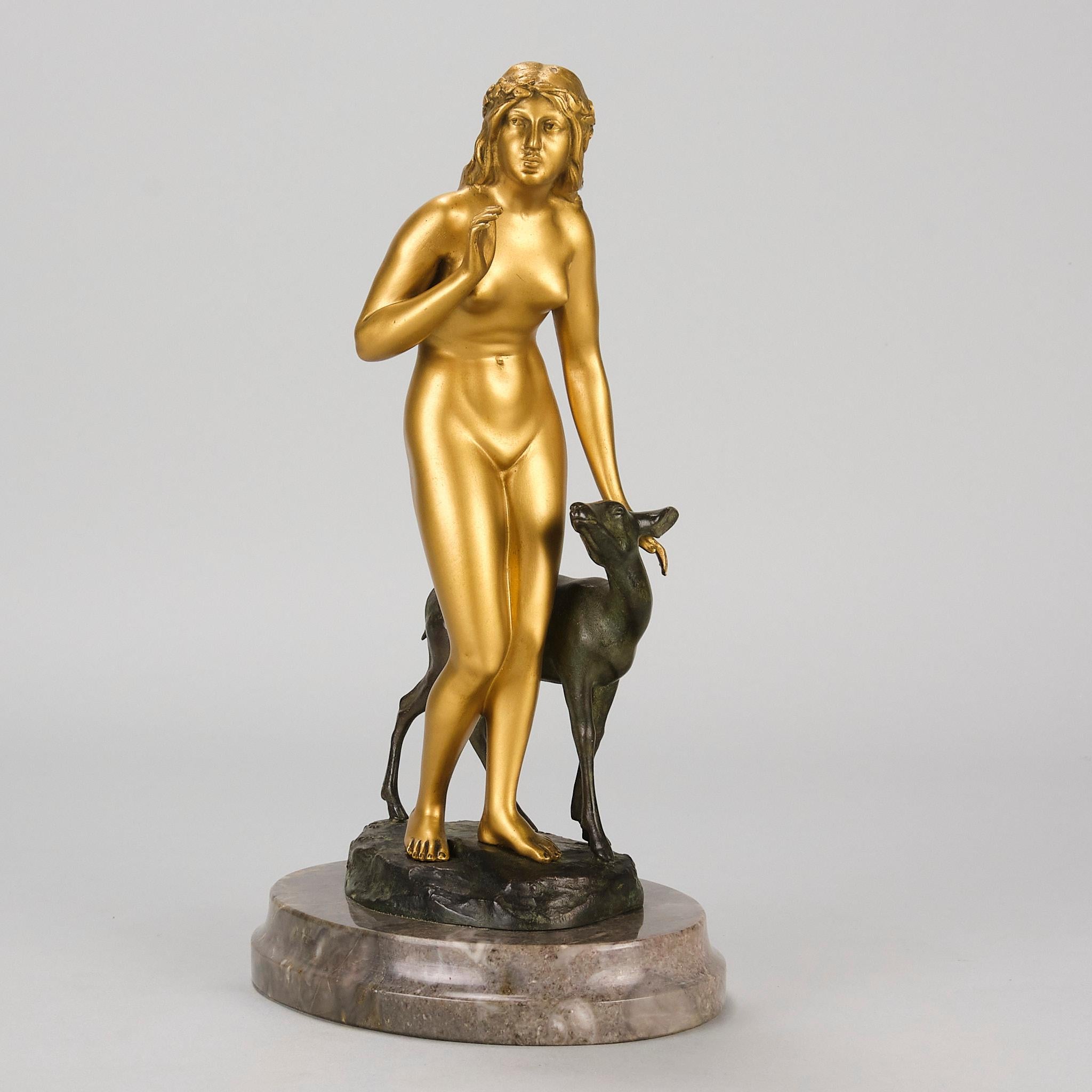Intagliato Studio in bronzo dorato dei primi del Novecento intitolato 