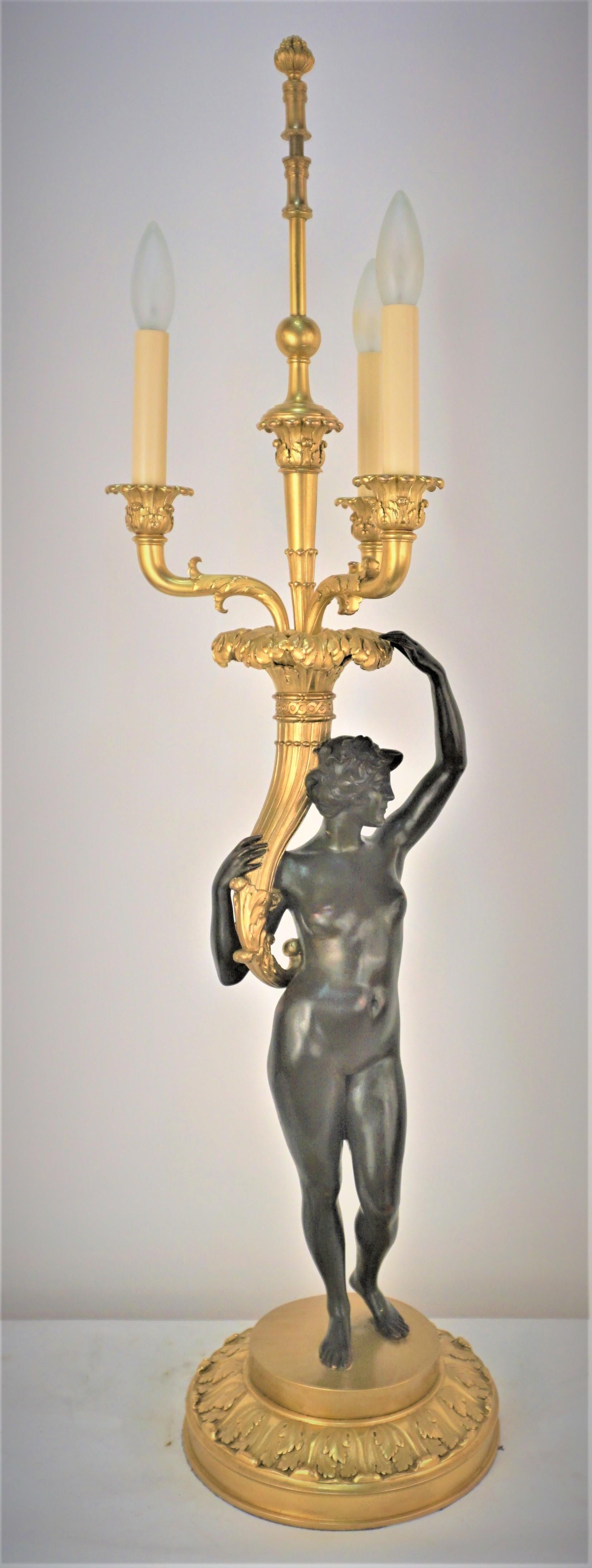 Early 20th Century Gilt bronze Table Lamp For Sale 5