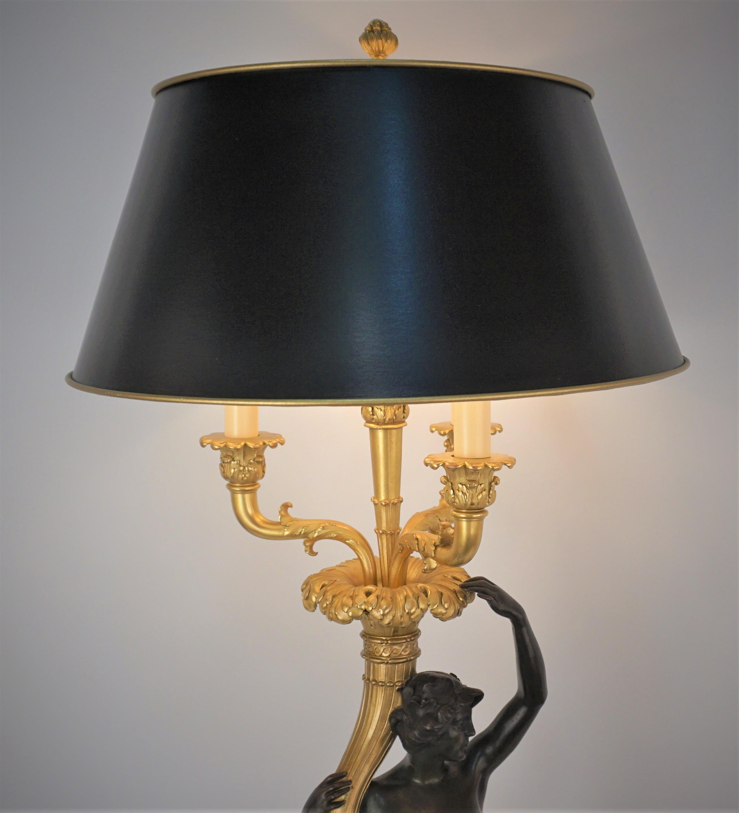 Early 20th Century Gilt bronze Table Lamp For Sale 7