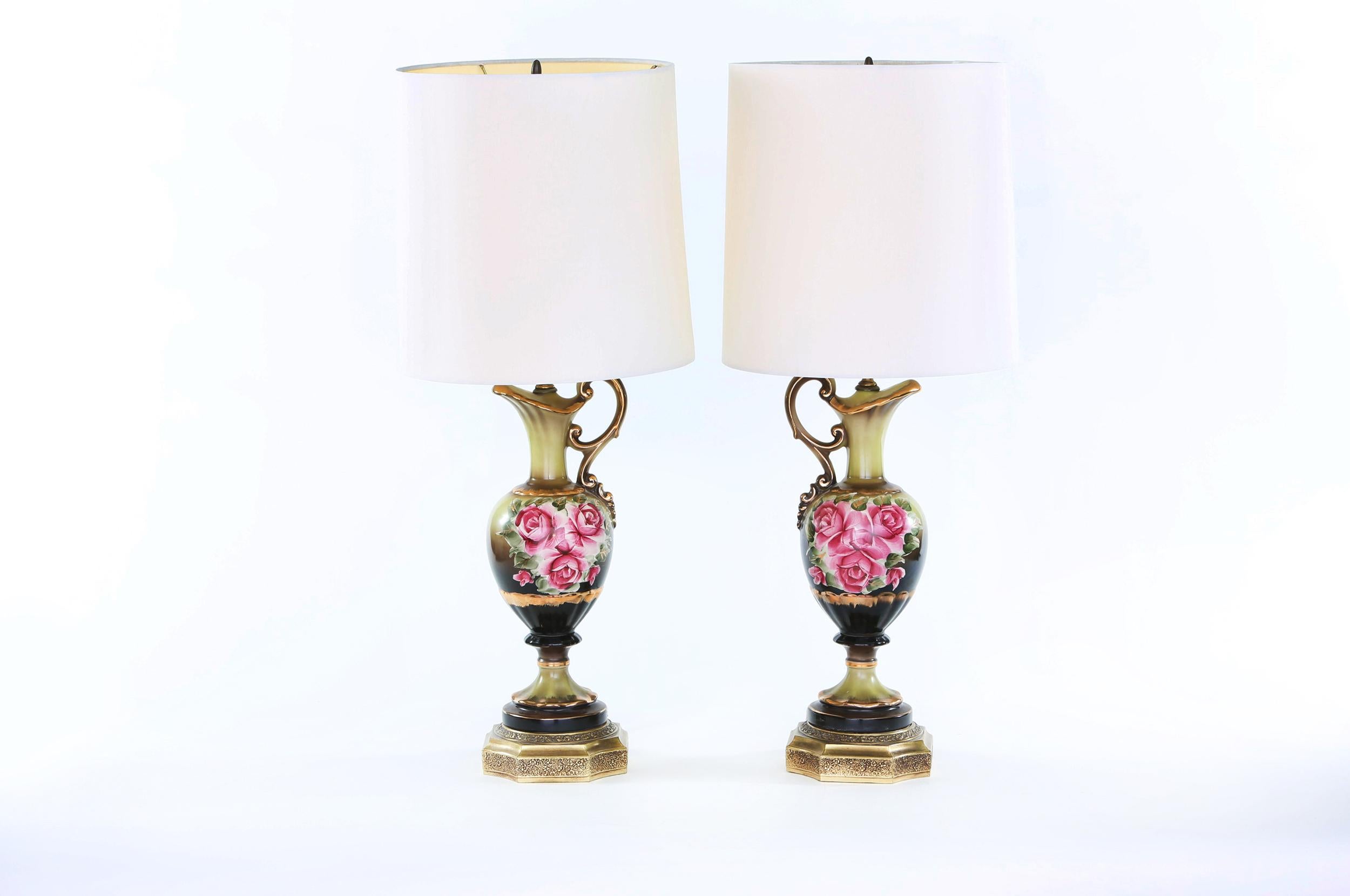 Early 20th Century Gilt Porcelain Pair Table Lamps 4