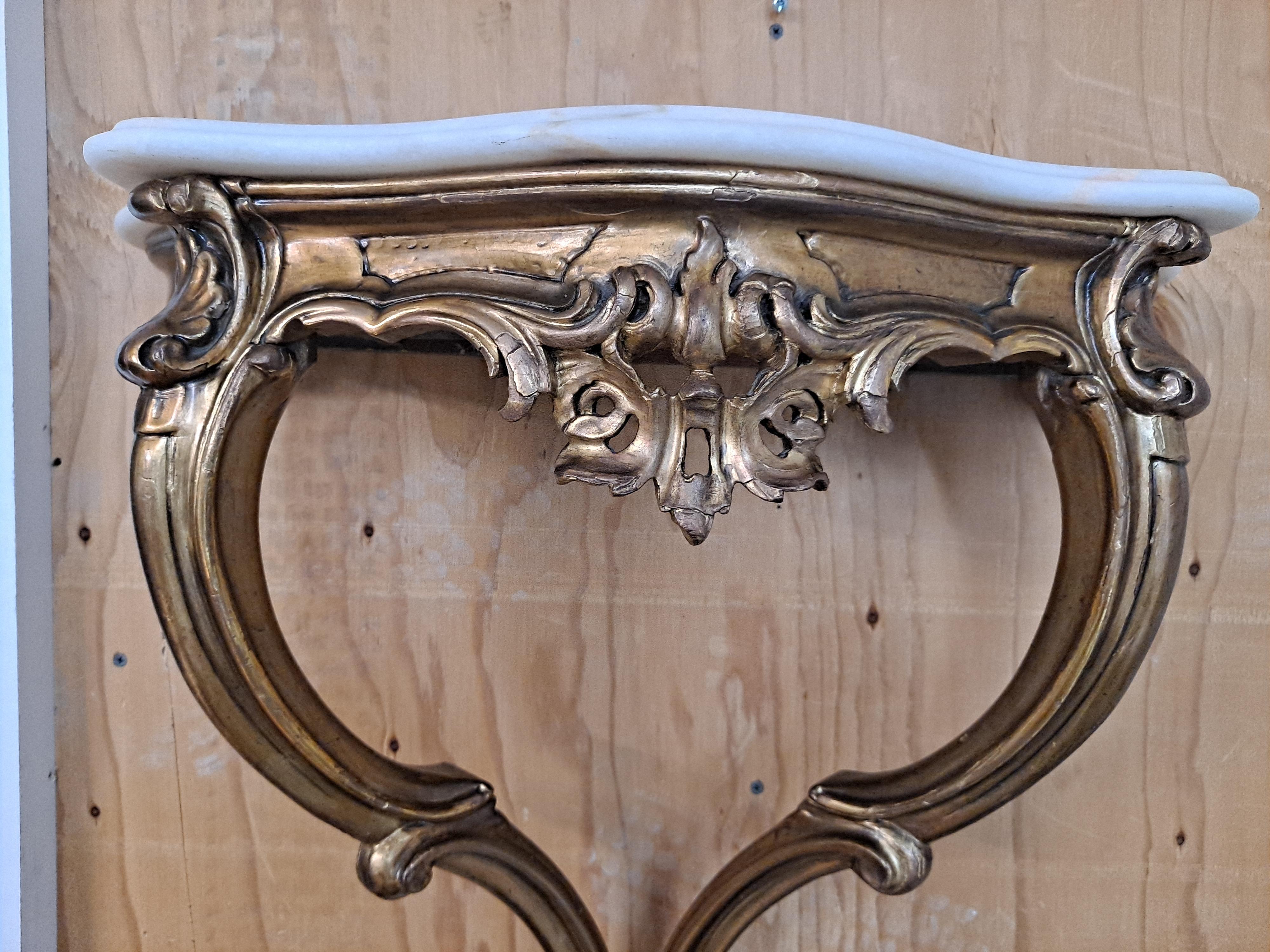 Early 20th Century Giltwood and Marble Top Wall Mounted Console Table 4