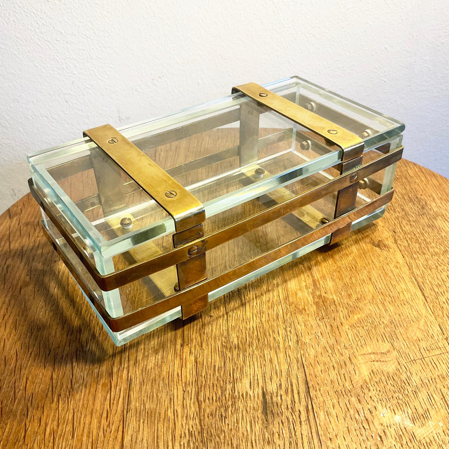 Arts and Crafts Early 20th Century Glass Box Decorated with Brass Belts Forming a Cage For Sale